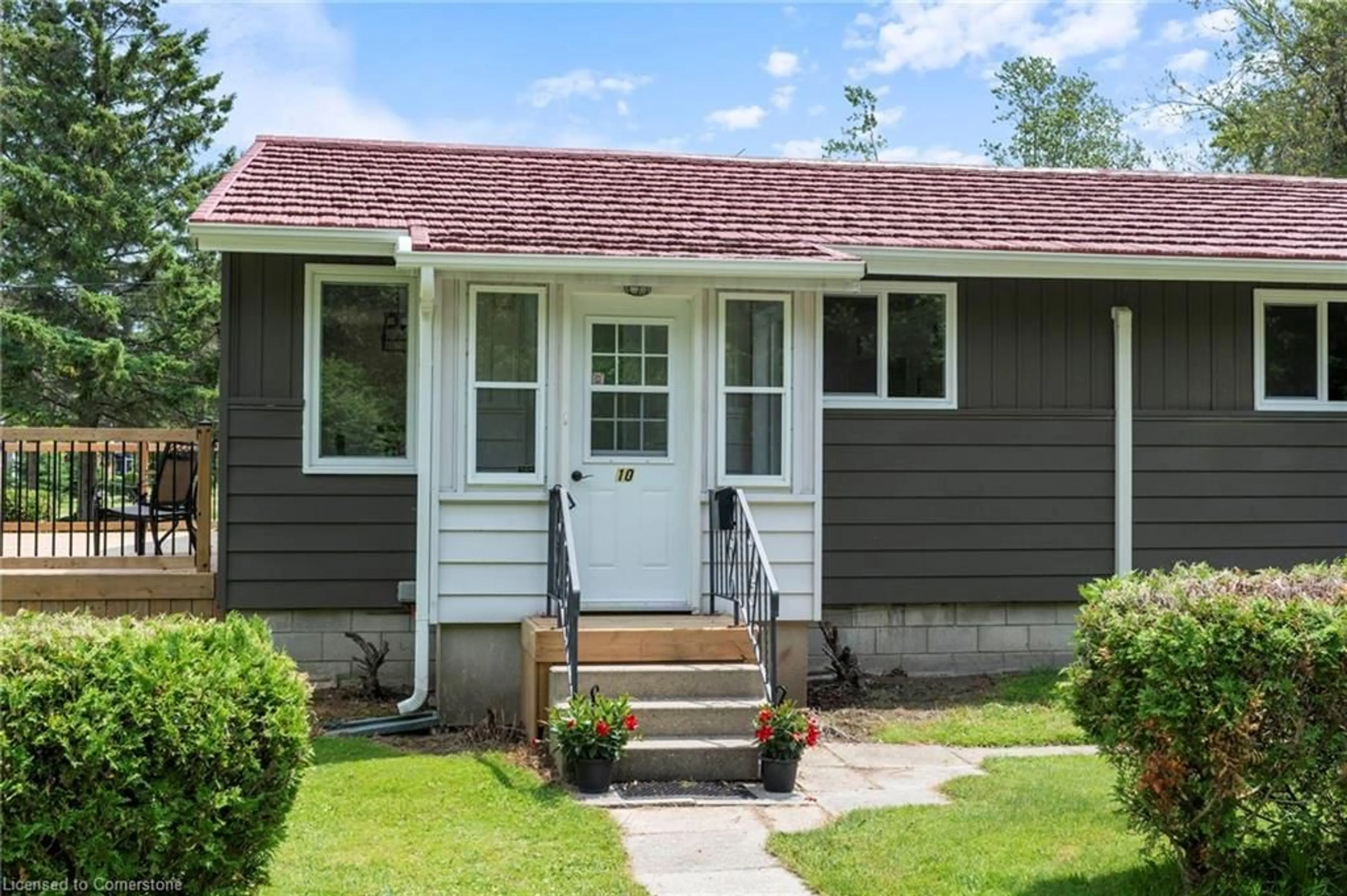 Home with vinyl exterior material, street for 10 Clubhouse Rd, Turkey Point Ontario N0E 1T0