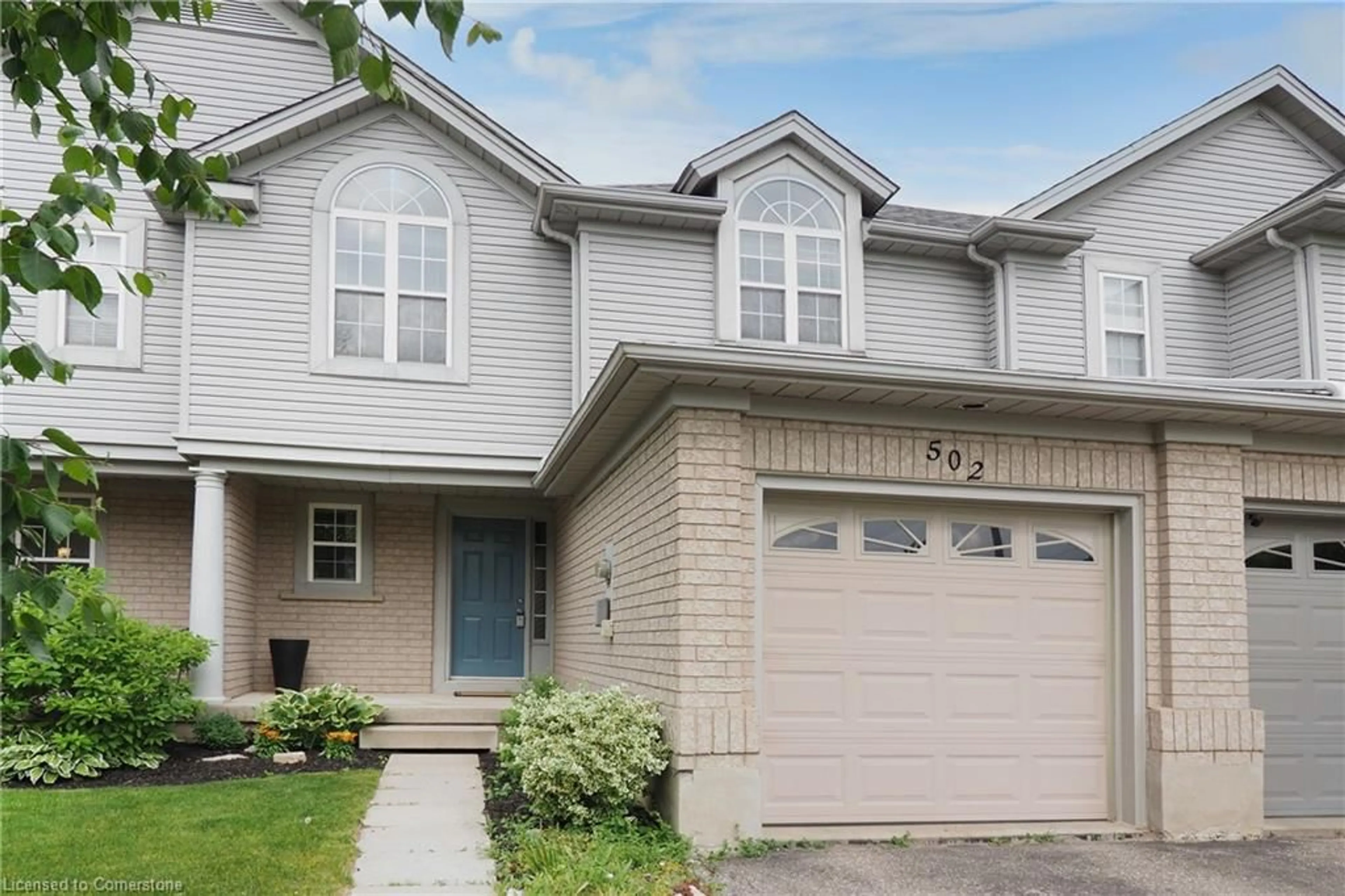 Home with vinyl exterior material, street for 502 Mayflower St, Waterloo Ontario N2K 3Y7