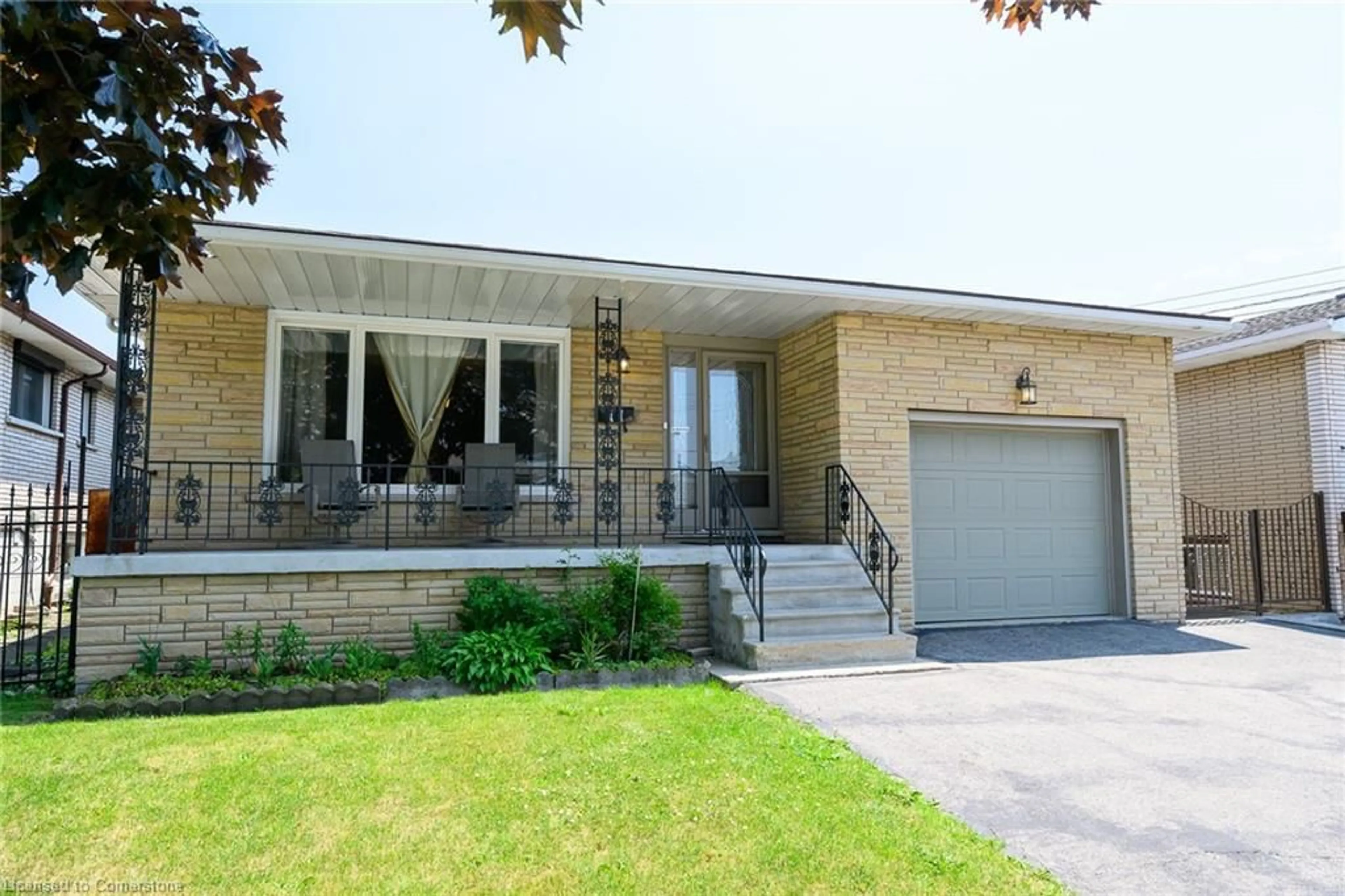 Home with brick exterior material, street for 11 Algonquin Crt, Hamilton Ontario L8T 4T2