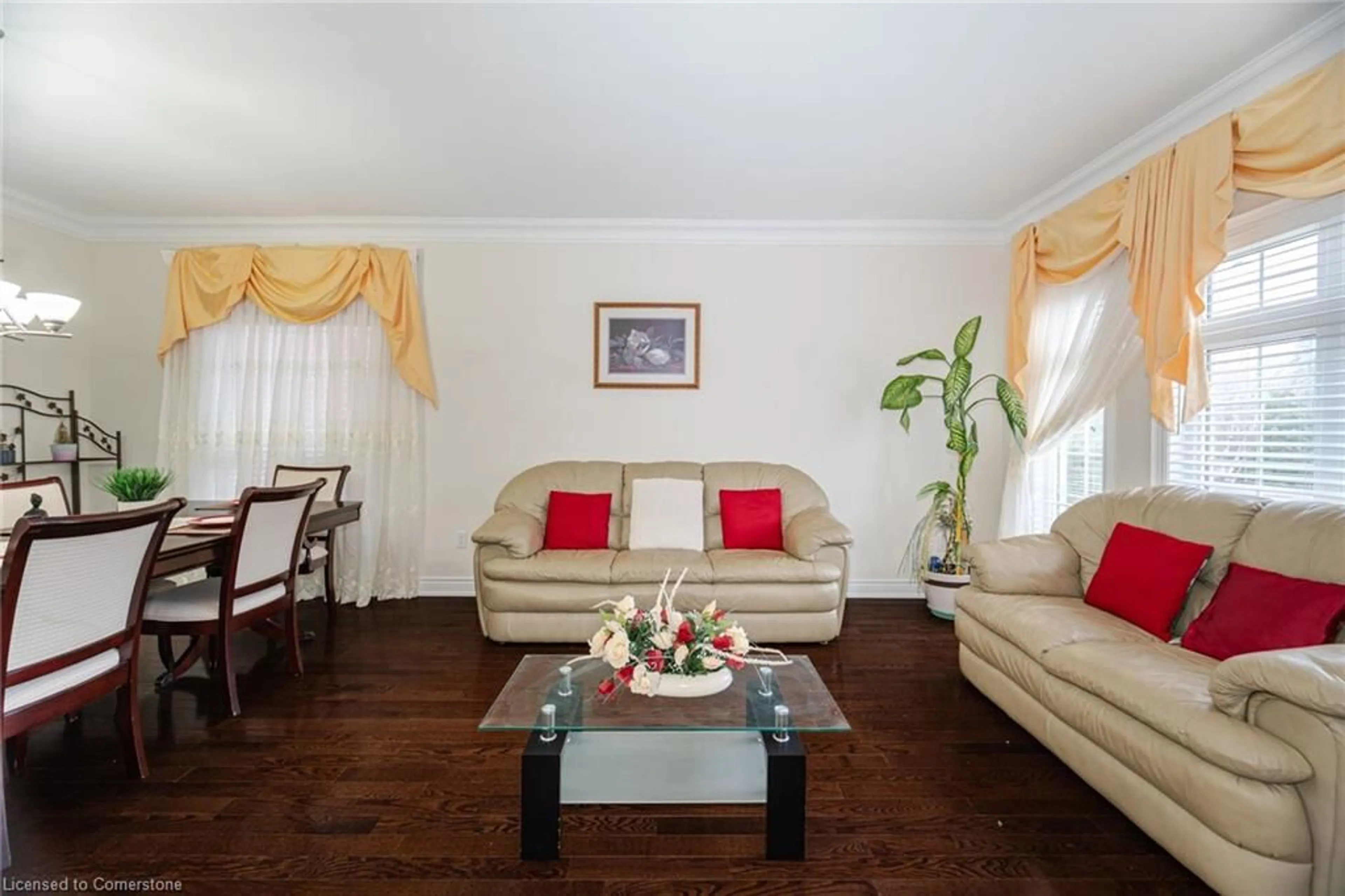 Living room with furniture, wood/laminate floor for 756 Freemont Crt, Innisfil Ontario L9S 0K4