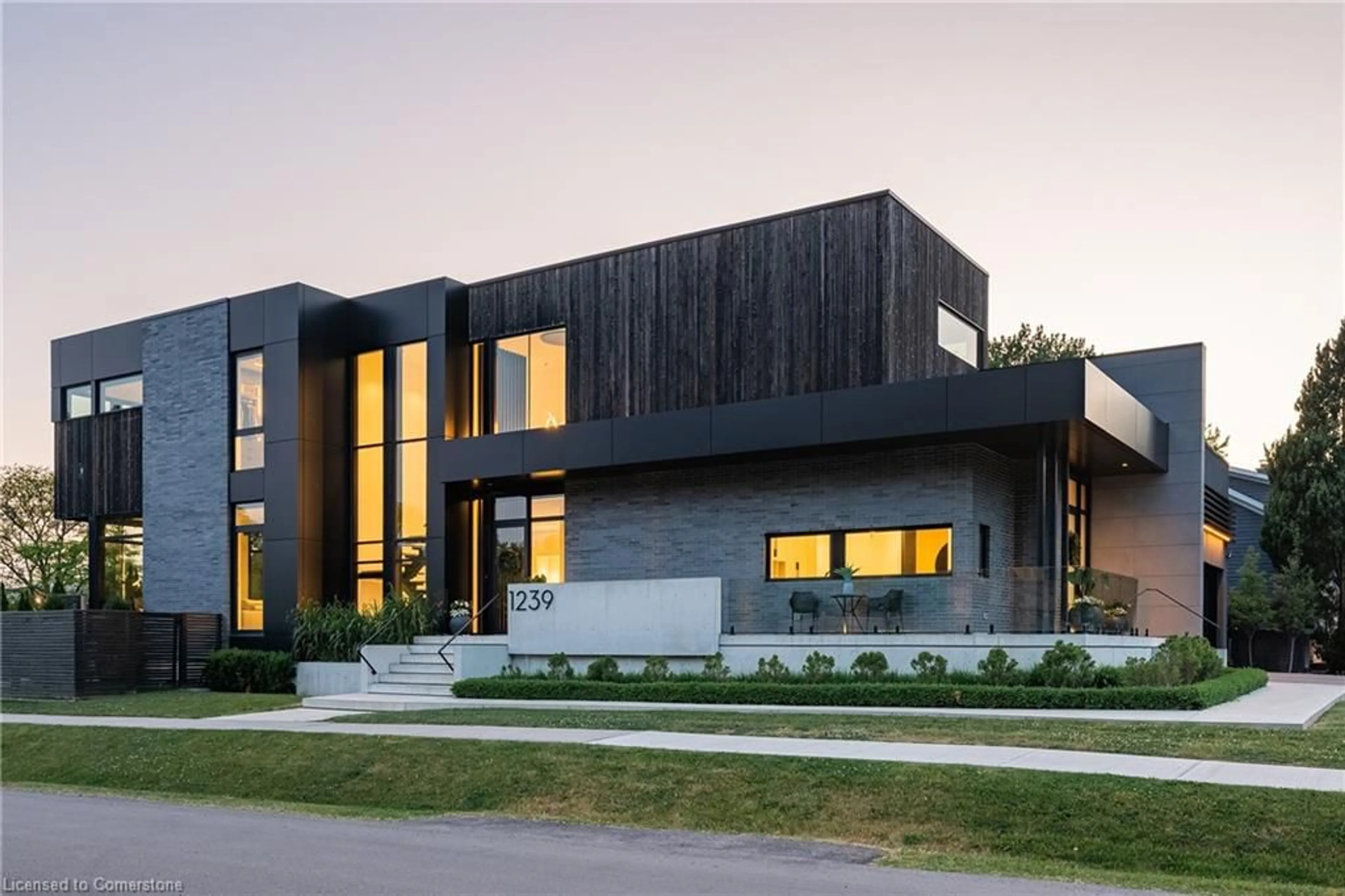 Home with brick exterior material, street for 1239 Sedgewick Cres, Oakville Ontario L6L 1X5