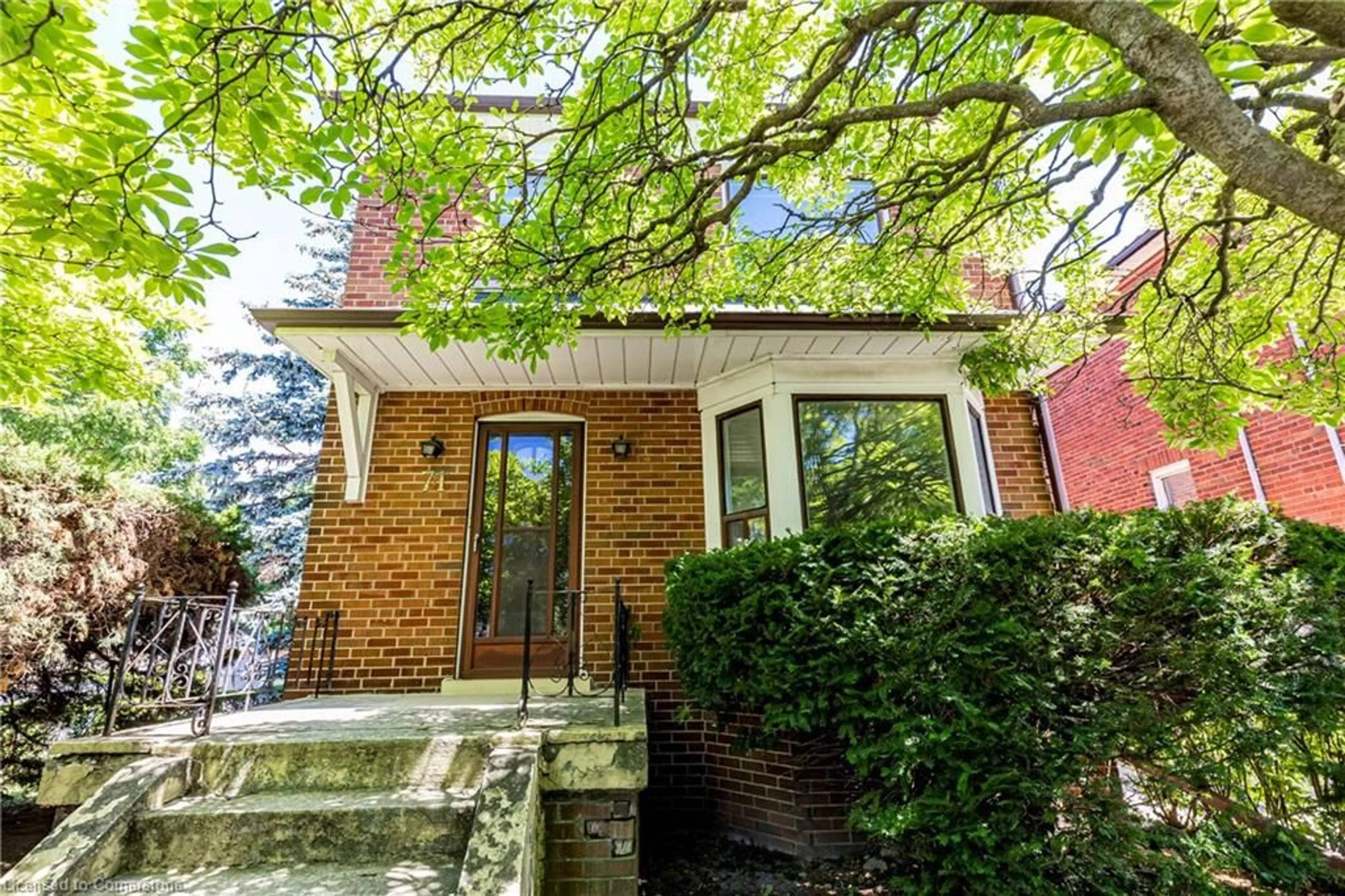 Home with brick exterior material, street for 71 Eighth St, Etobicoke Ontario M8V 3C2