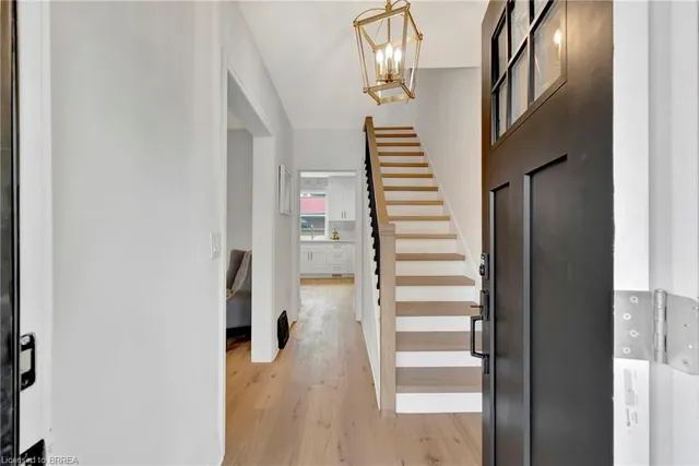 Additional image 30 of 32 Picton St