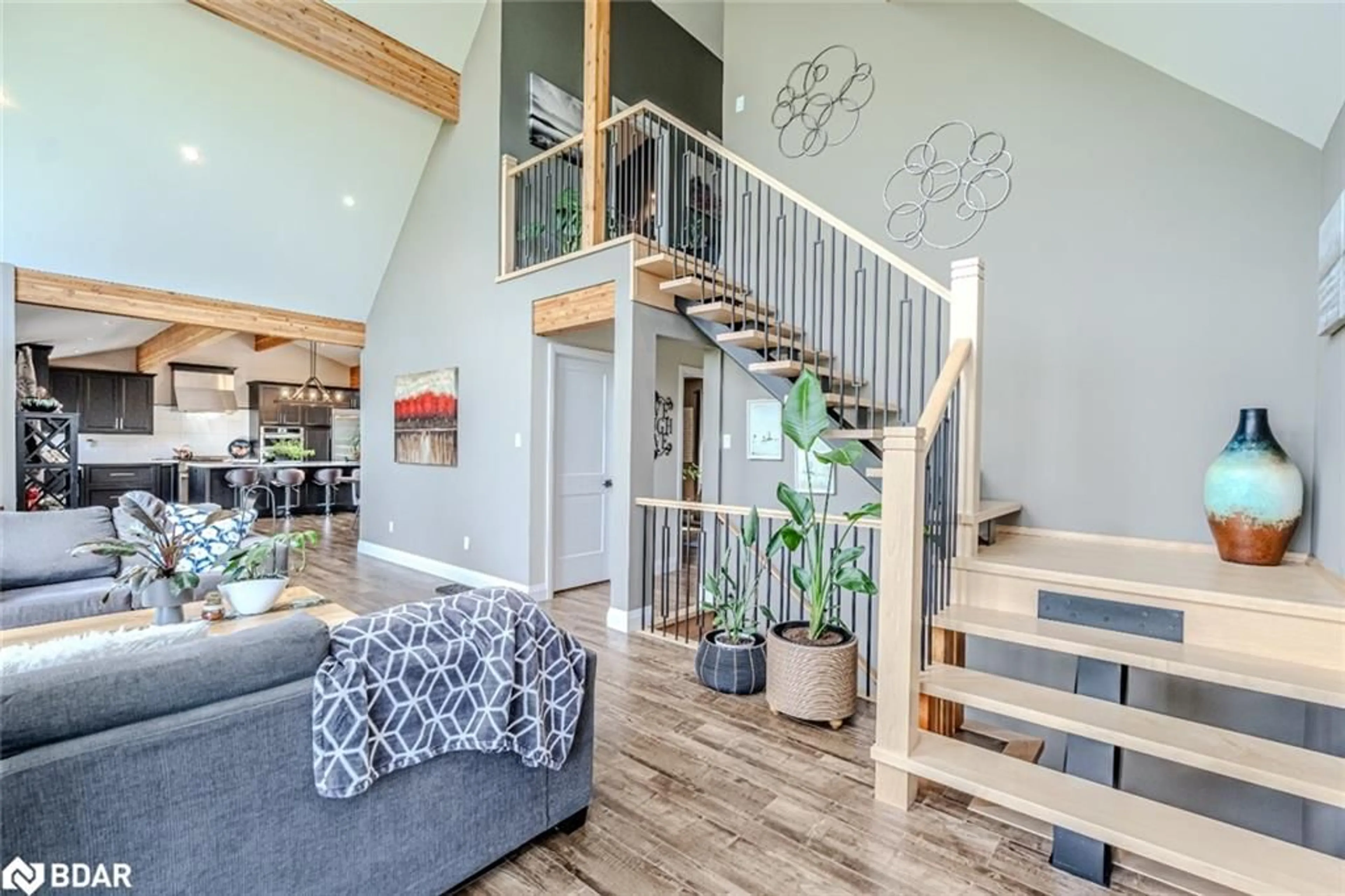 Indoor entryway for 1783 County Road 6 South, Springwater Ontario L0L 1P0
