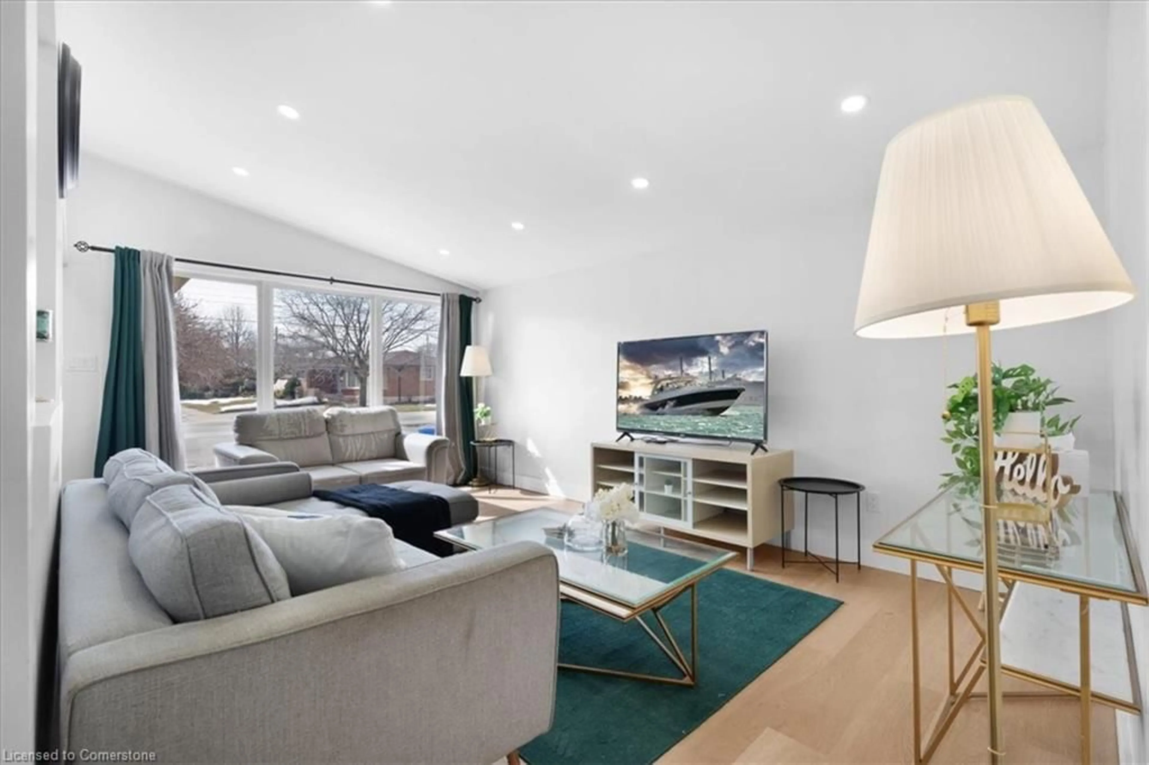 Living room with furniture, unknown for 37 Lilacside Dr, Hamilton Ontario L8V 2L5