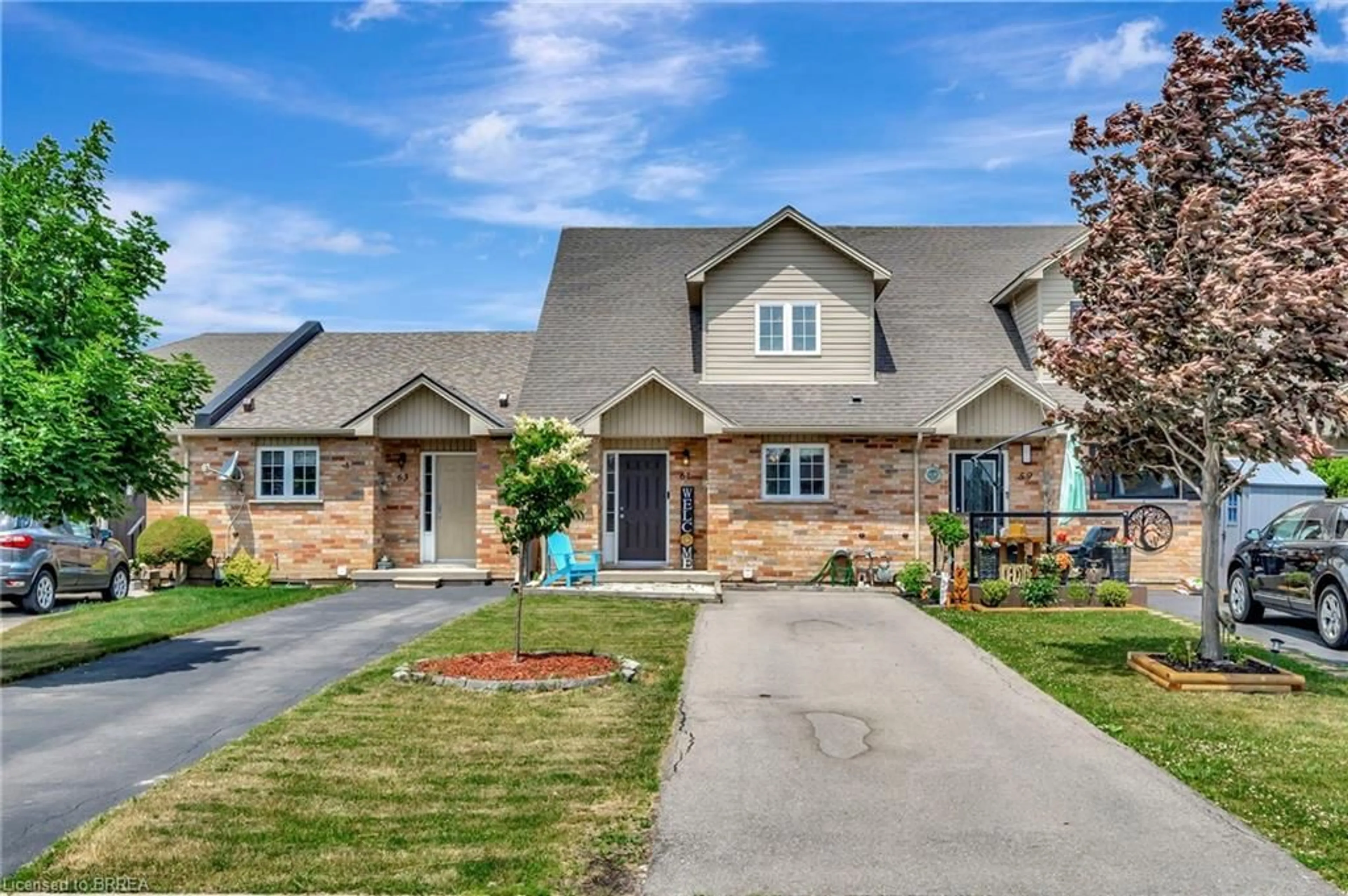 Home with brick exterior material, street for 61 Hudson Dr, Cayuga Ontario N0A 1E0