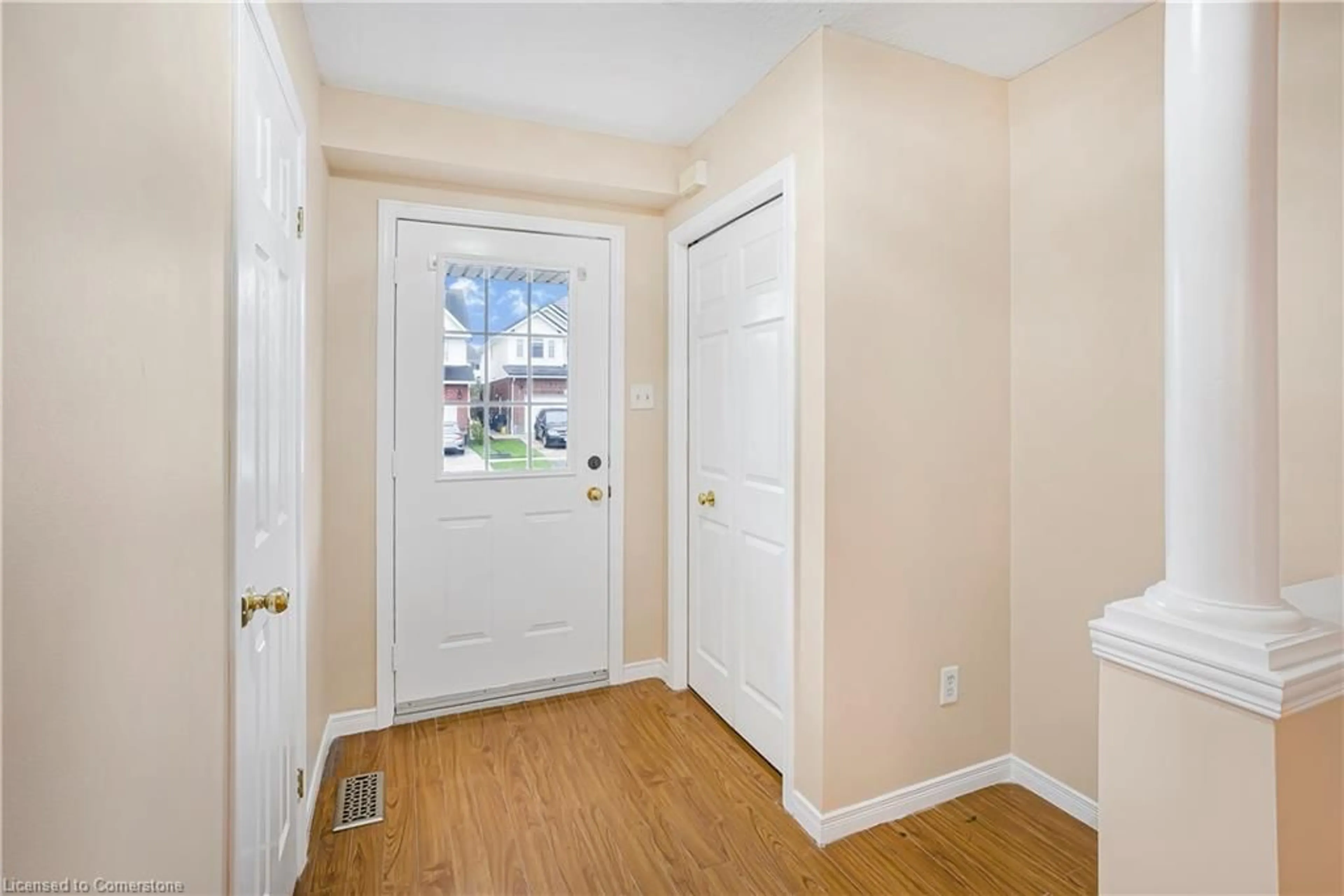 Indoor entryway for 74 Blue Lace Cres, Kitchener Ontario N2E 3X1