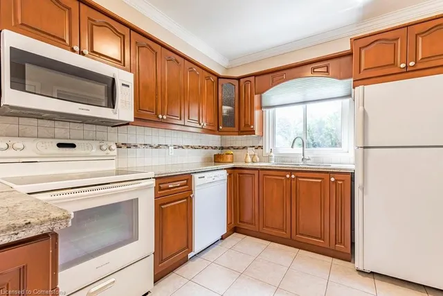 Additional image 38 of 1 Leith Crt
