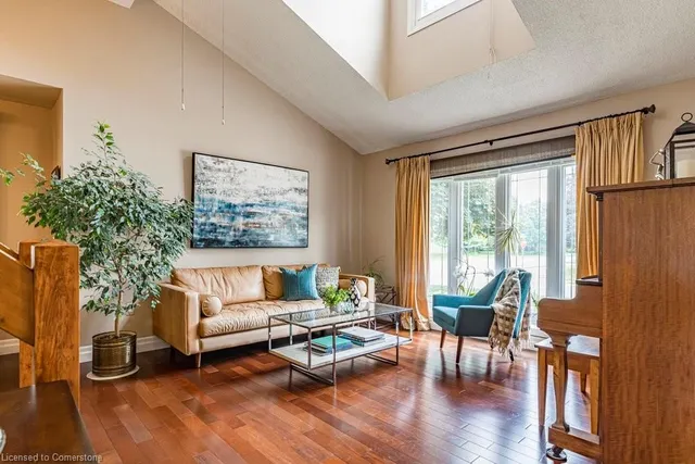 Additional image 44 of 1 Leith Crt