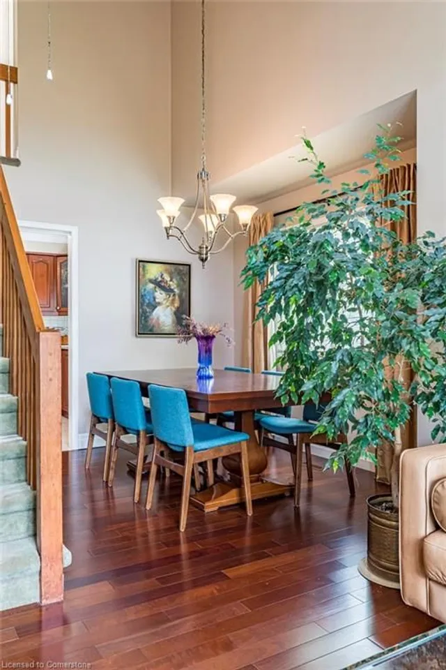 Additional image 43 of 1 Leith Crt