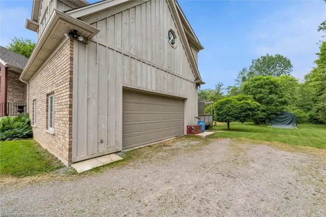 Additional property image - 635 Millgrove Side Road