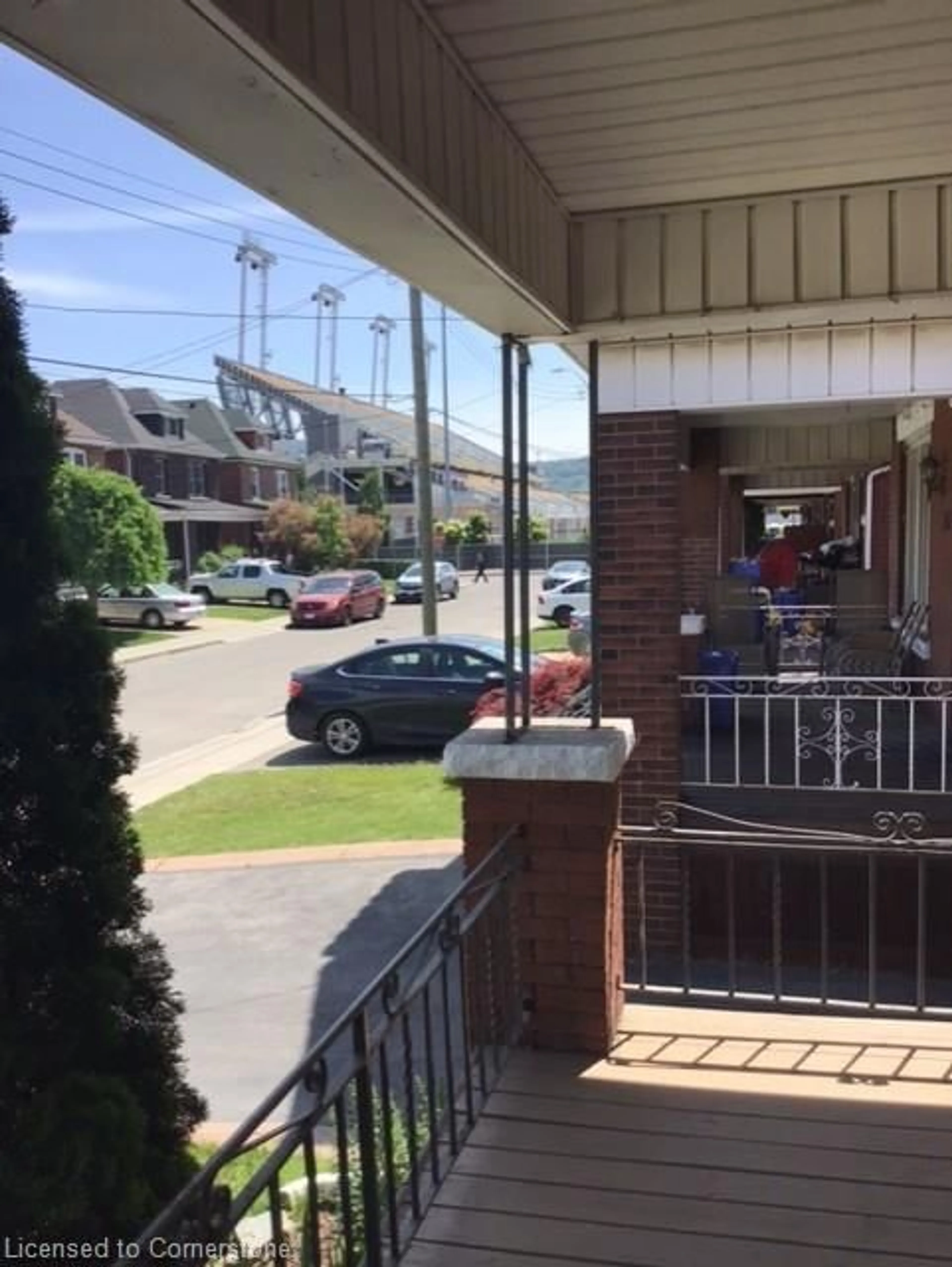 Patio, street for 157 Leinster Ave, Hamilton Ontario L8L 6Y1