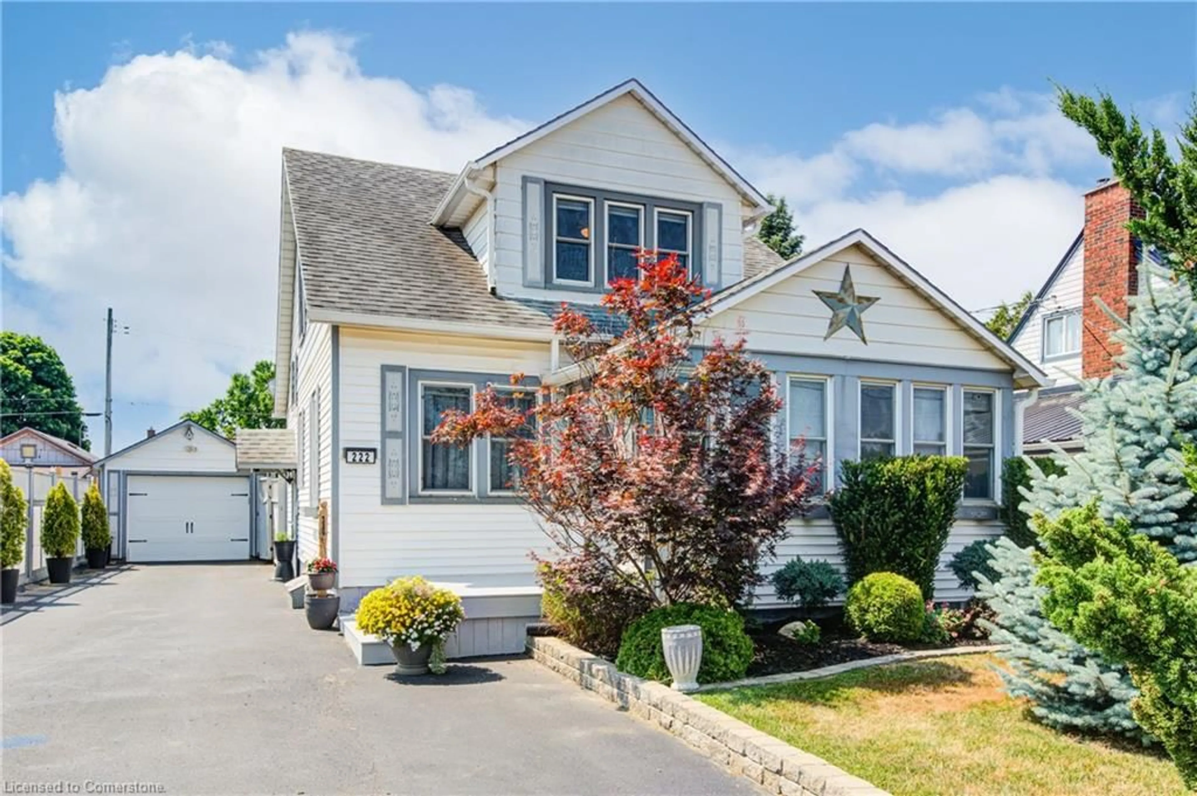 Home with vinyl exterior material, street for 222 Church St, Delhi Ontario N4B 1T9