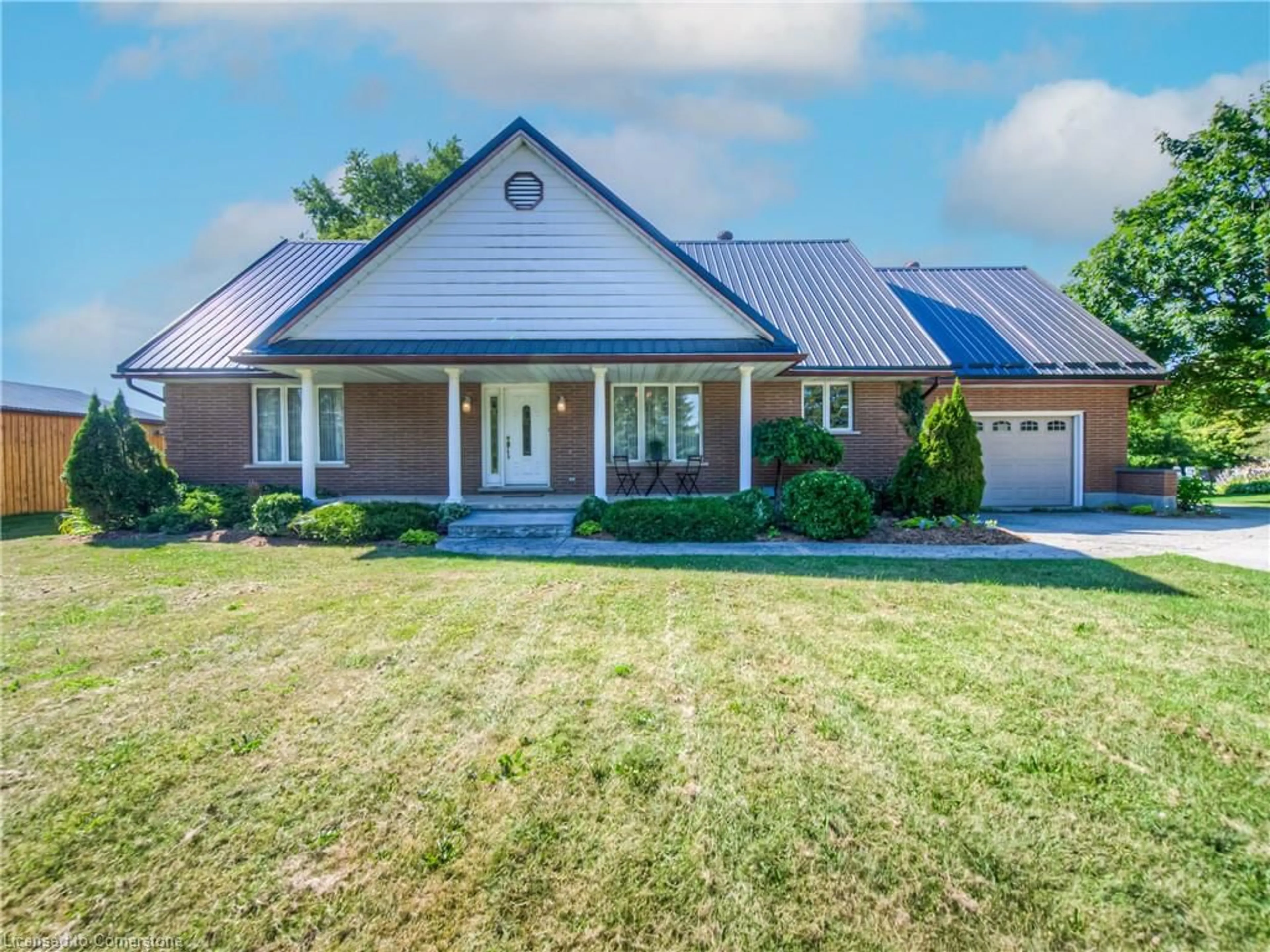 Home with brick exterior material, street for 1166 Waterloo St, New Hamburg Ontario N3A 1T3