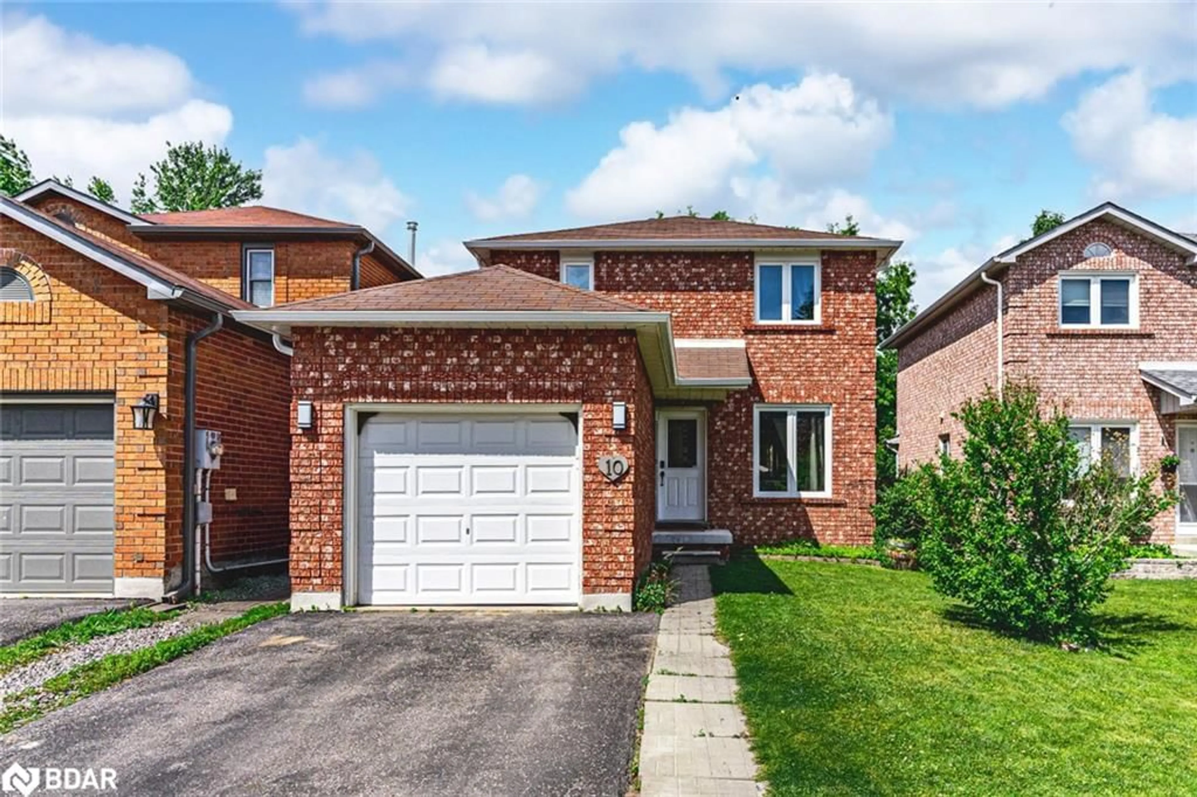 Home with brick exterior material, street for 10 Porritt St, Barrie Ontario L4N 6Y5