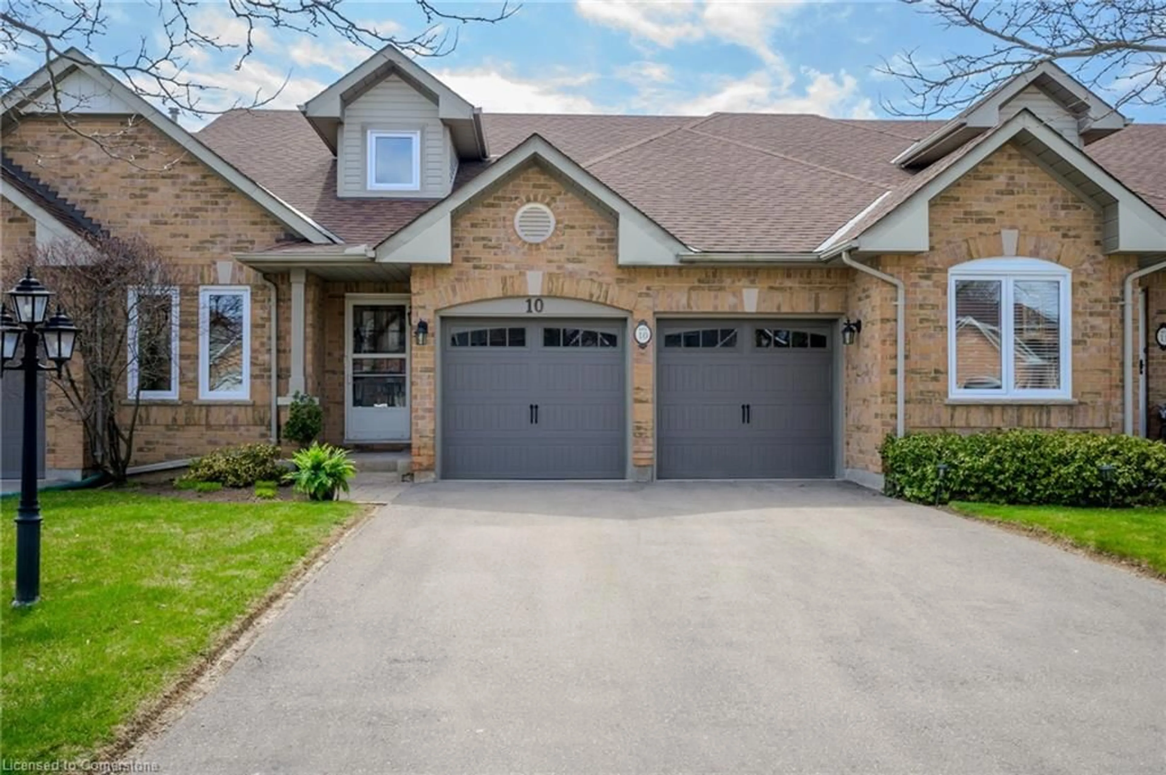 Home with brick exterior material, street for 4275 Millcroft Park Dr #10, Burlington Ontario L7M 4L9