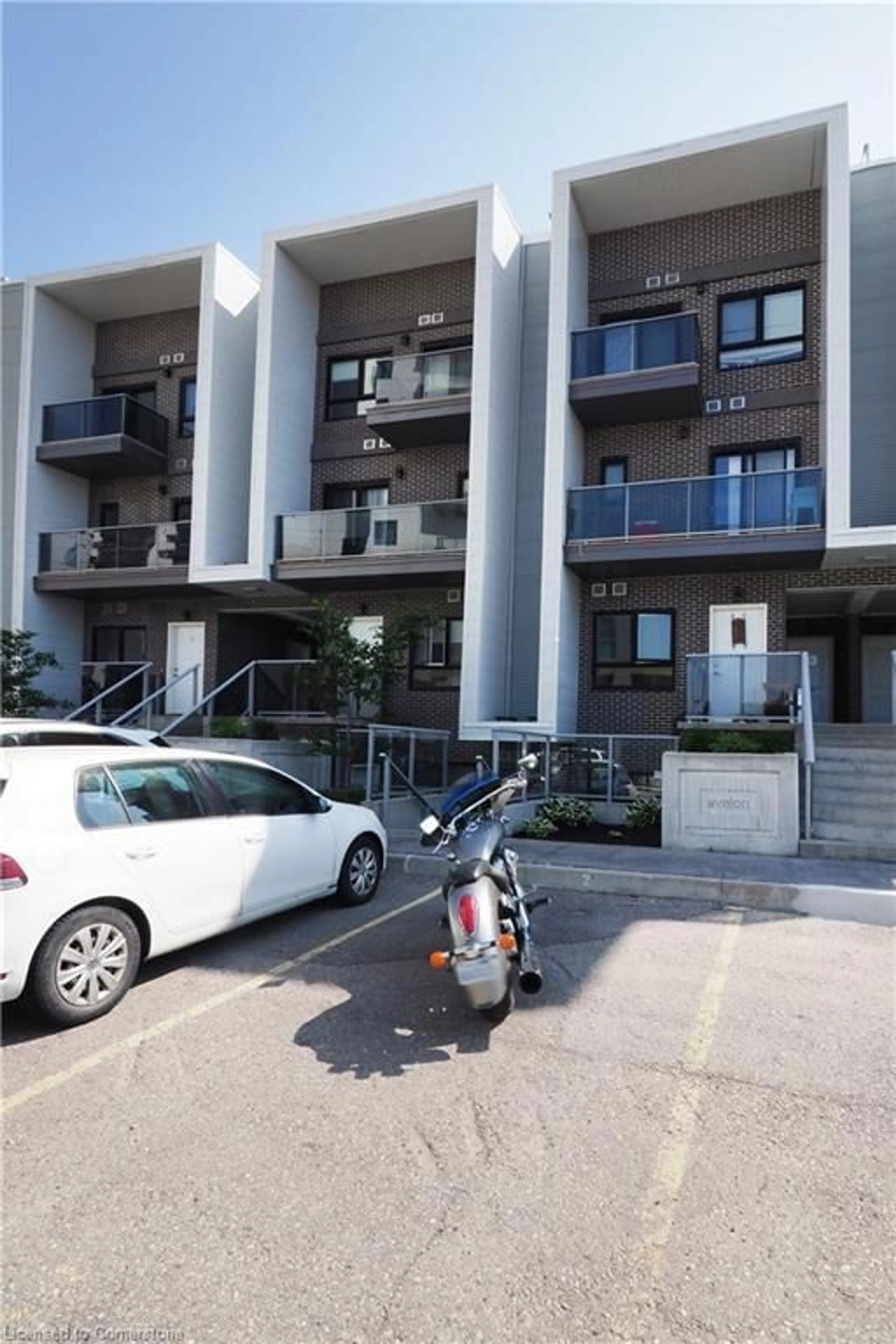 Unknown for 1430 Highland Rd #A6, Kitchener Ontario N2N 0C3