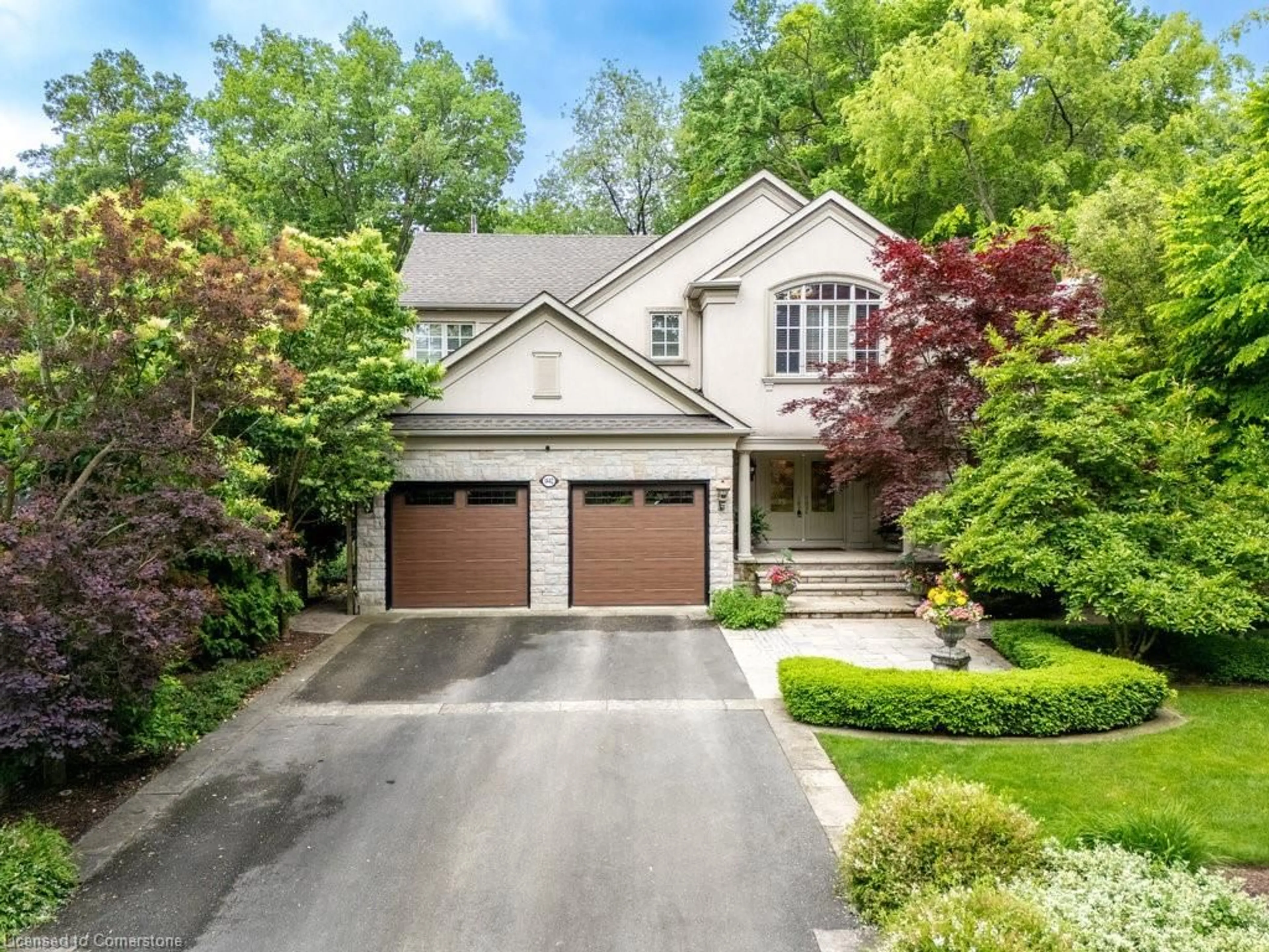 Home with brick exterior material, street for 1442 Glenburnie Rd, Mississauga Ontario L5G 3C8