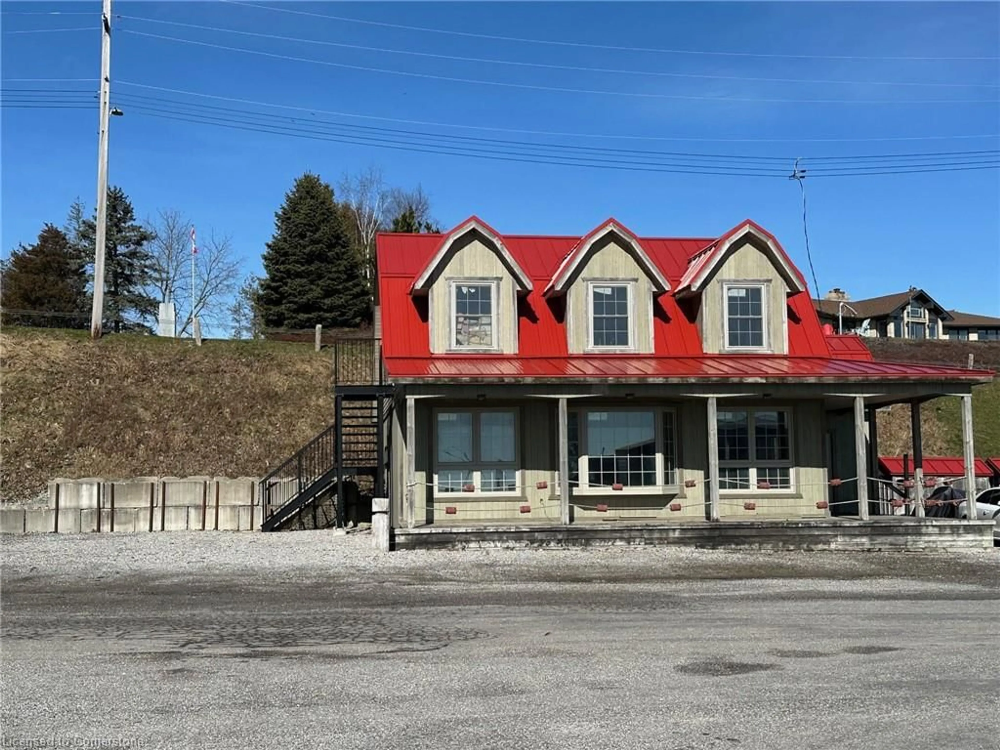 A pic from outside/outdoor area/front of a property/back of a property/a pic from drone, building for 12 Sea Queen Rd, Port Rowan Ontario N0E 1M0