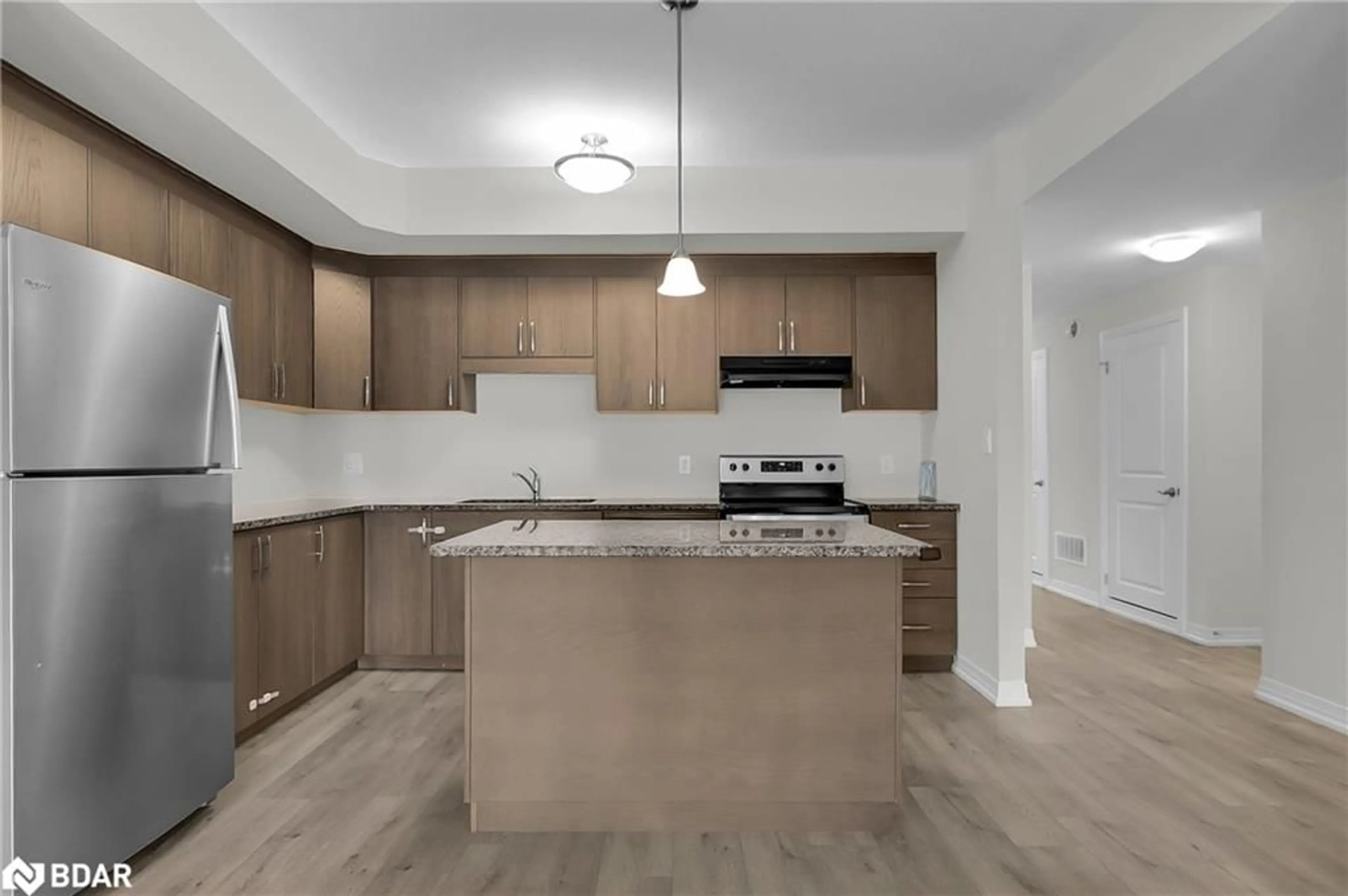 Open concept kitchen, unknown for 261 Woodbine Ave #32, Kitchener Ontario N4V 0C8