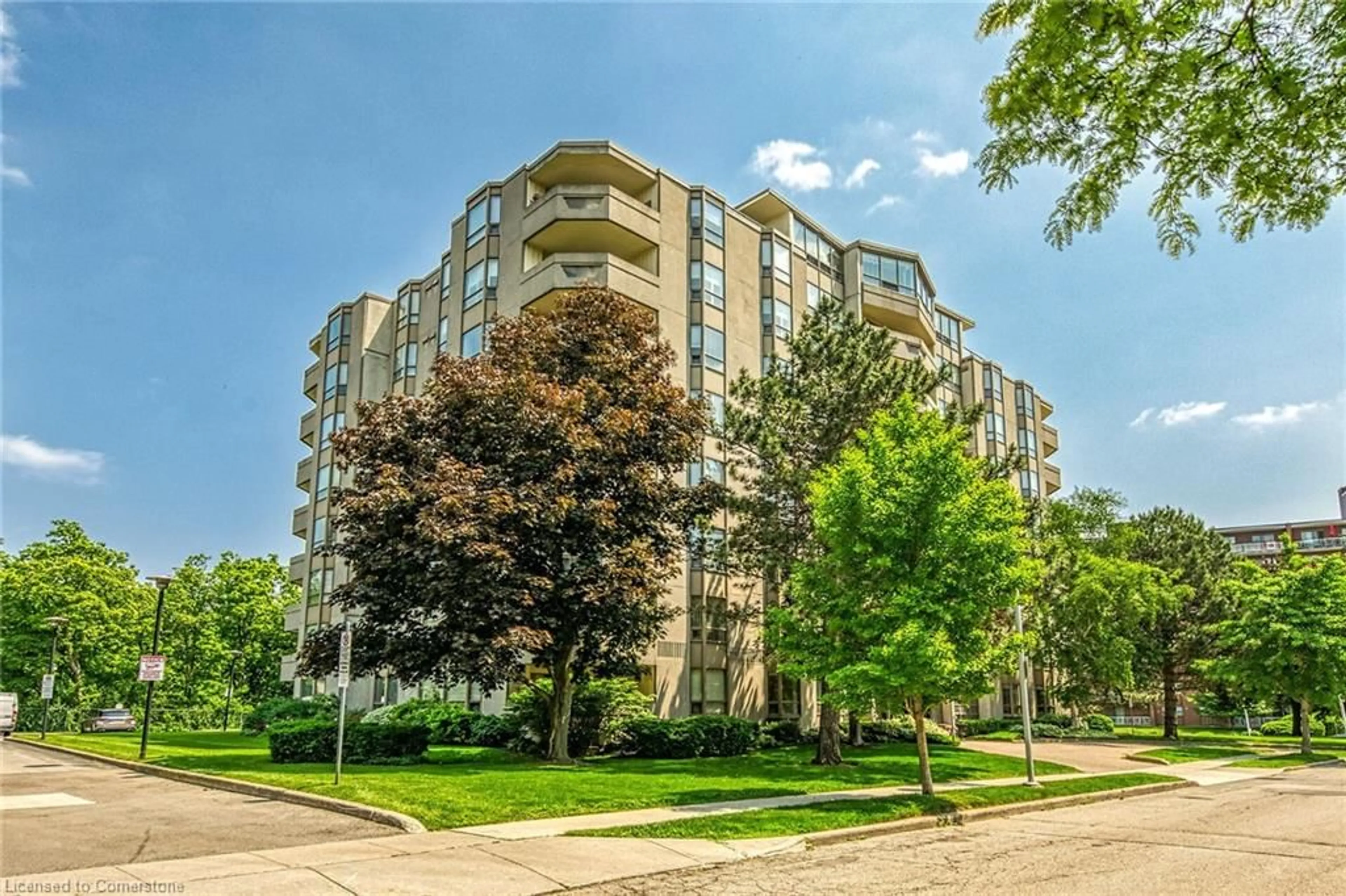 Unknown for 8 Village Green #112, Stoney Creek Ontario L8G 5B8