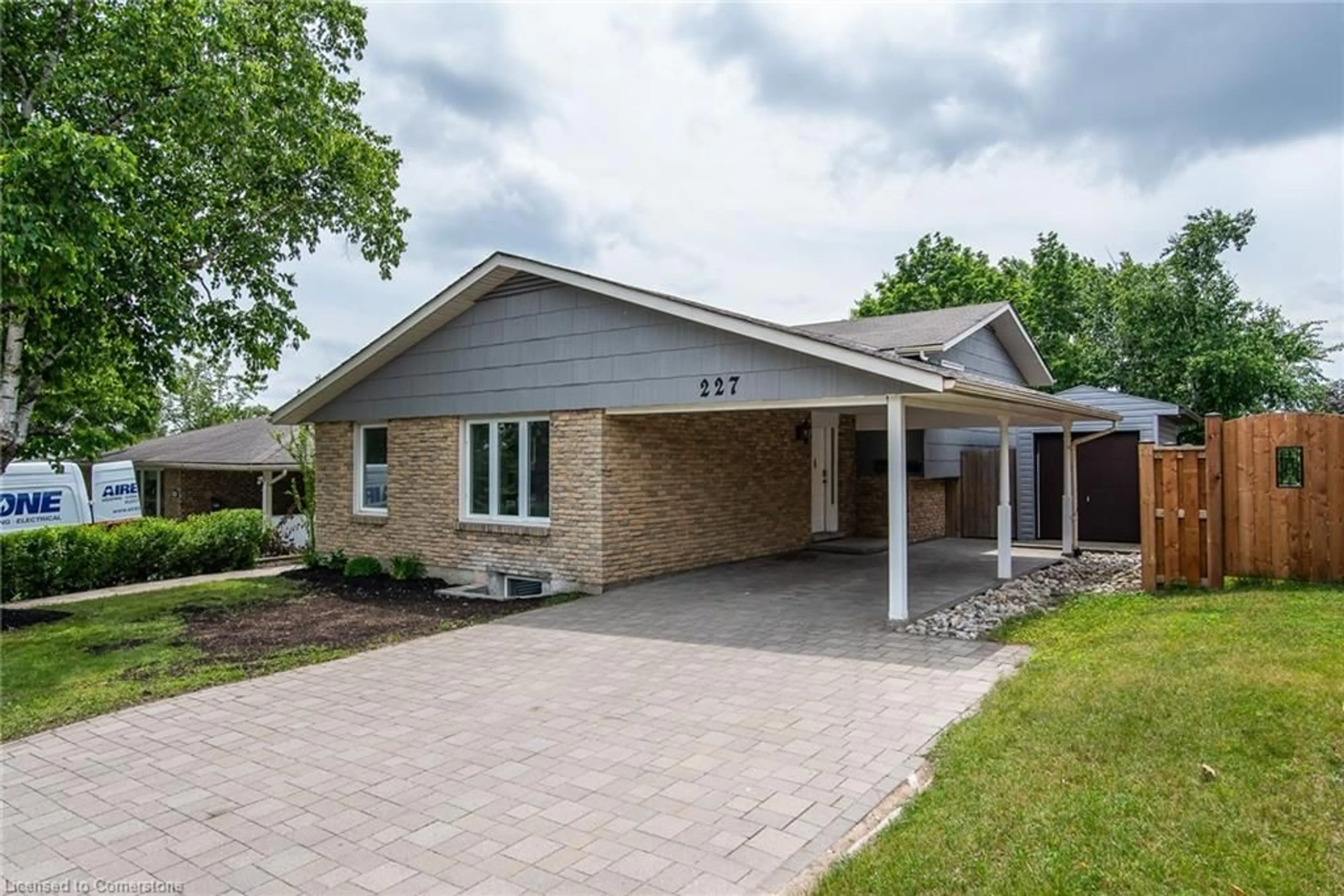 Home with brick exterior material, street for 227 Blackhorne Dr, Kitchener Ontario N2E 1Z2