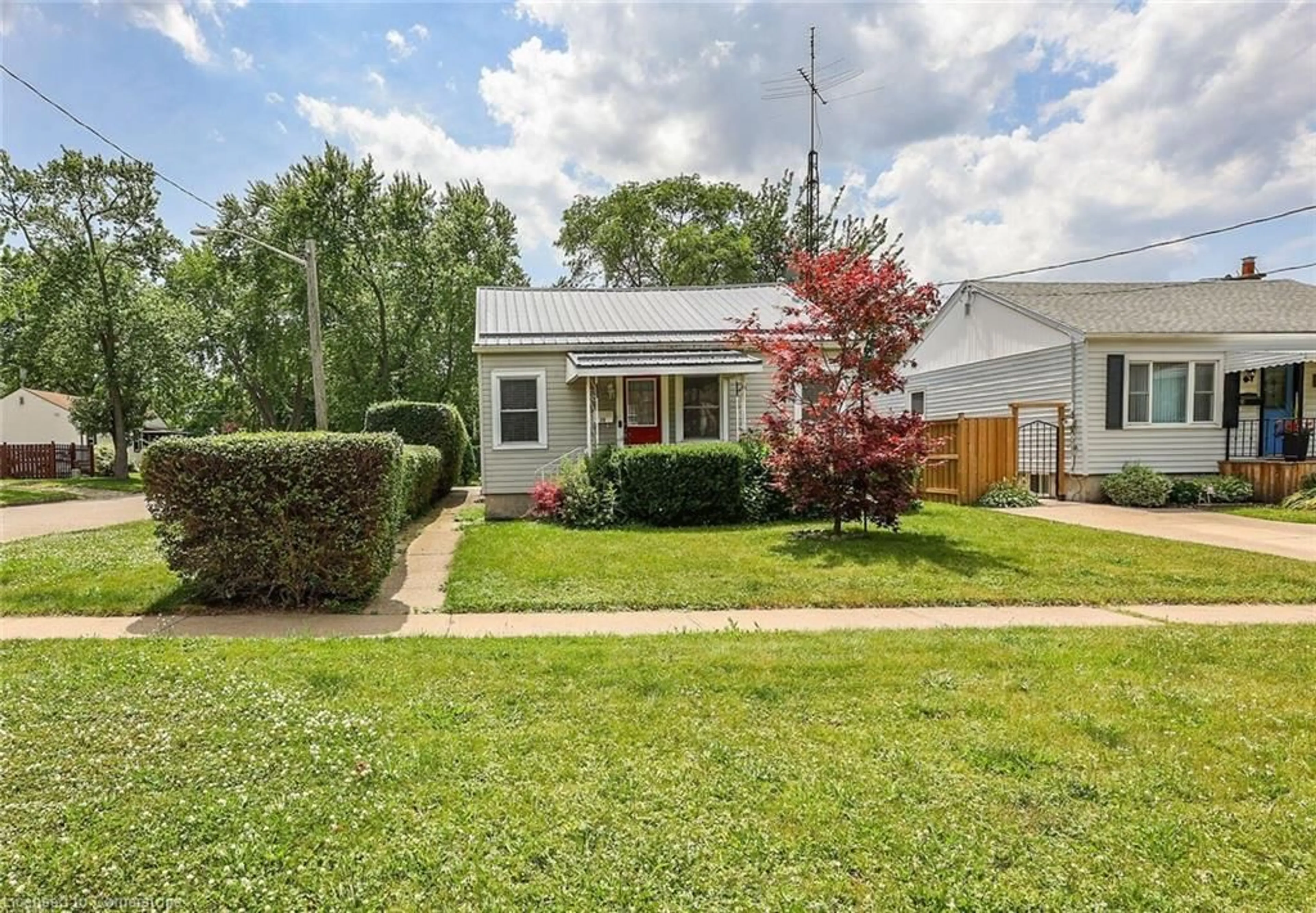 Unknown for 29 Sandown St, St. Catharines Ontario L2N 1Y2