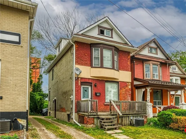 Additional image 45 of 738 King St