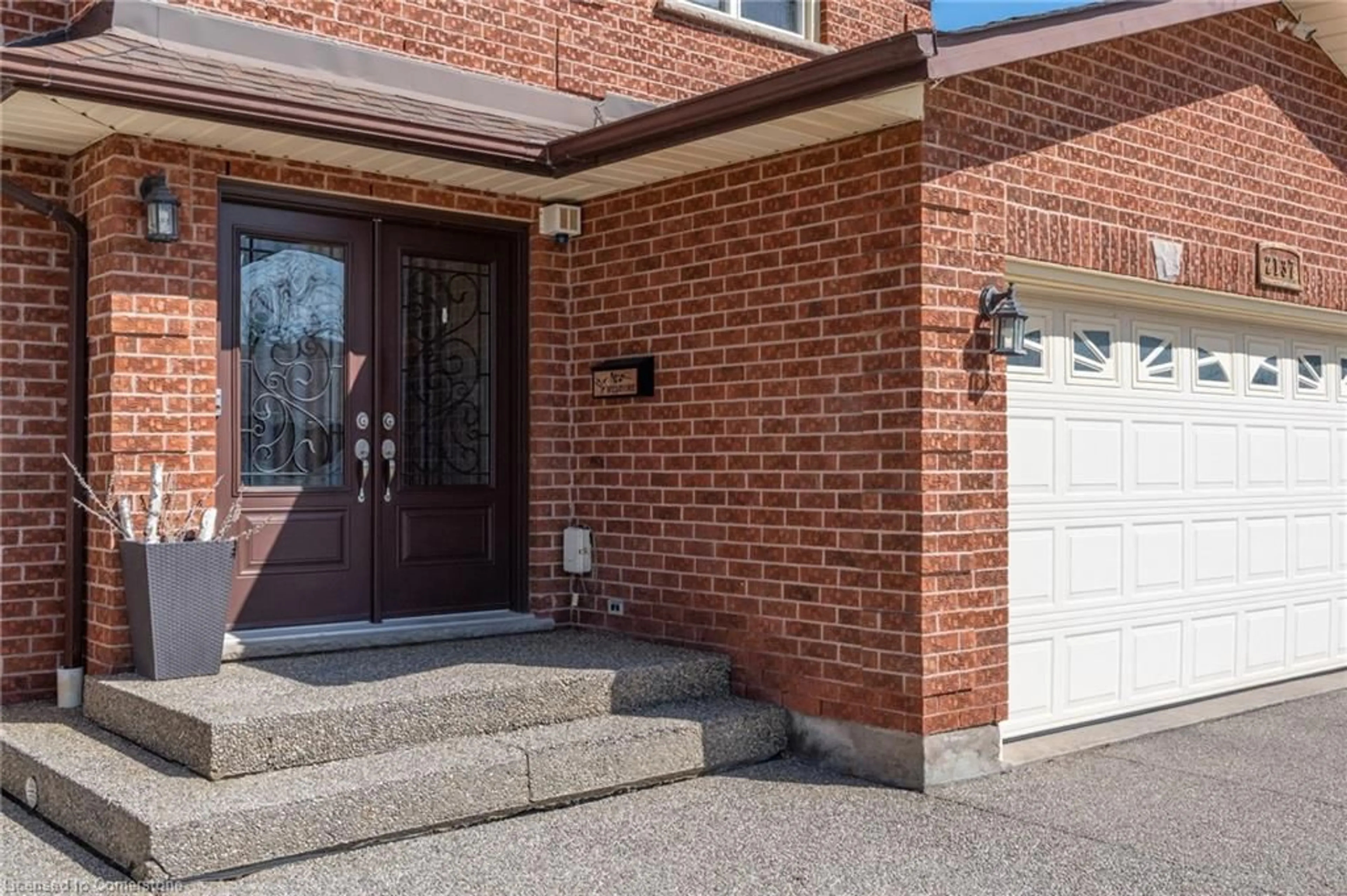Home with brick exterior material, street for 2137 Cleaver Ave, Burlington Ontario L7M 3R1