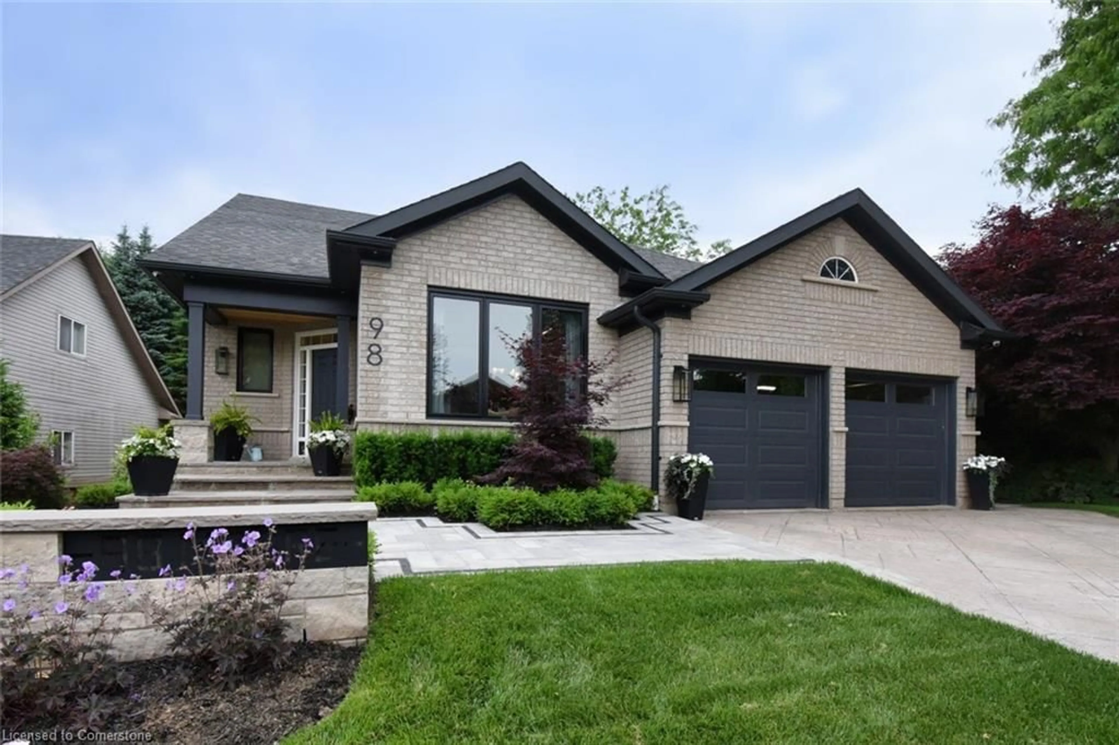 Home with brick exterior material, street for 98 Moore Cres, Ancaster Ontario L9G 4Z6