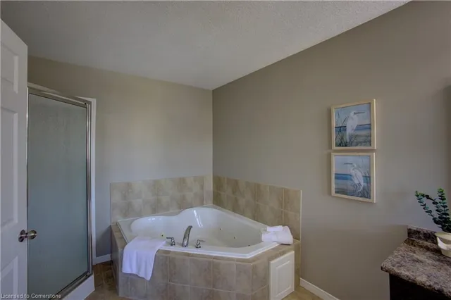 Additional property image - 365 Parkvale Dr