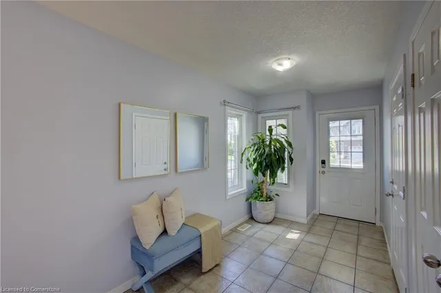 Additional property image - 365 Parkvale Dr