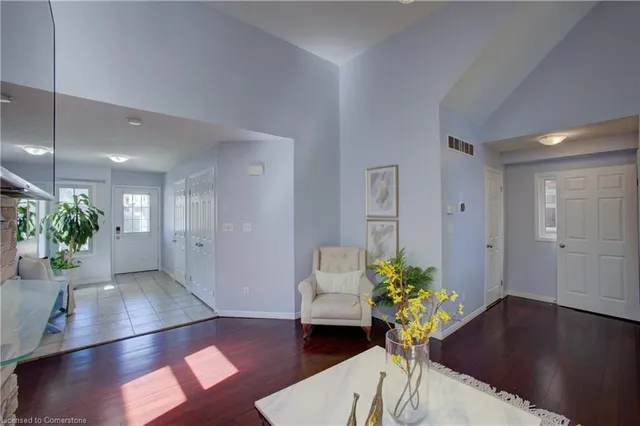 Additional property image - 365 Parkvale Dr