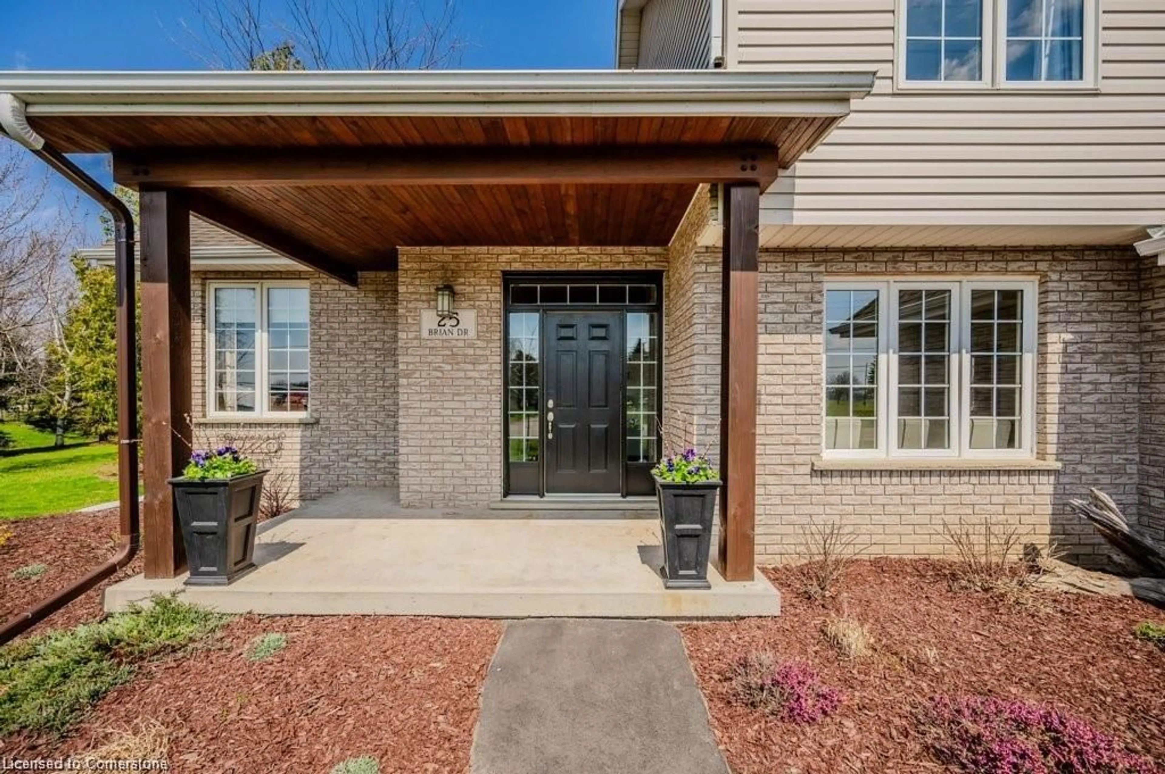 Home with brick exterior material, street for 25 Brian Dr, Burford Ontario N0E 1A0