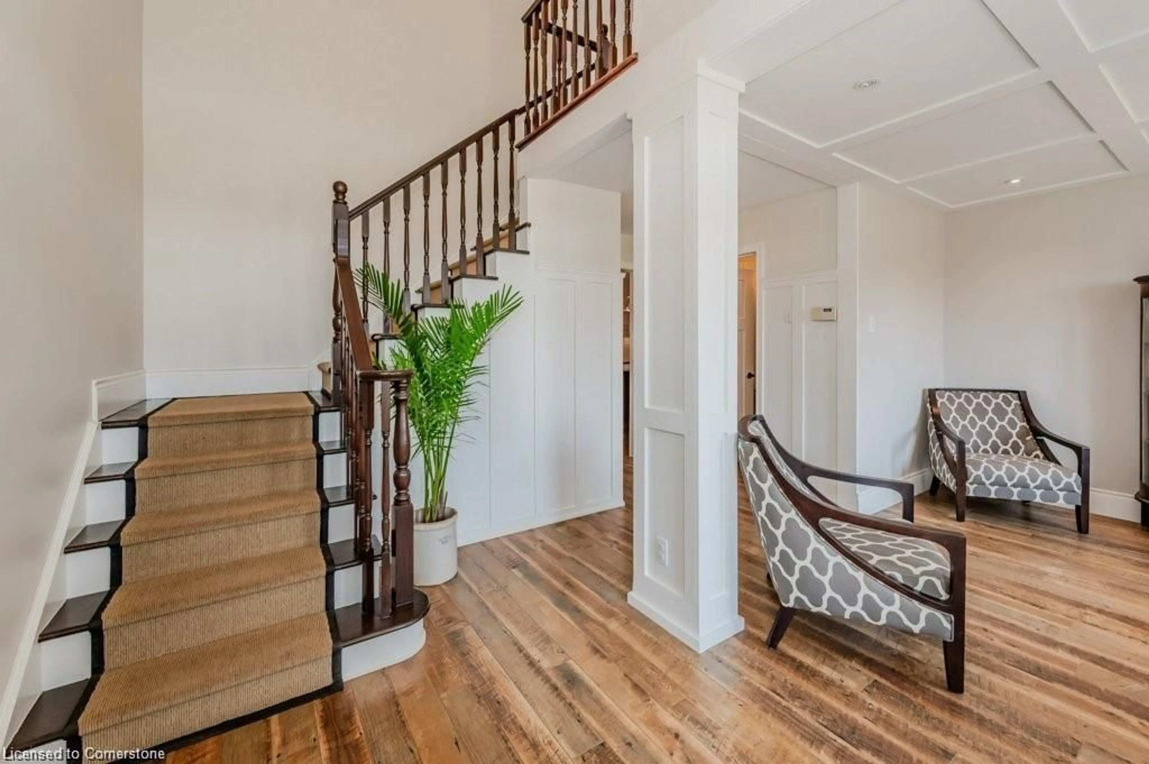 Indoor entryway for 25 Brian Dr, Burford Ontario N0E 1A0