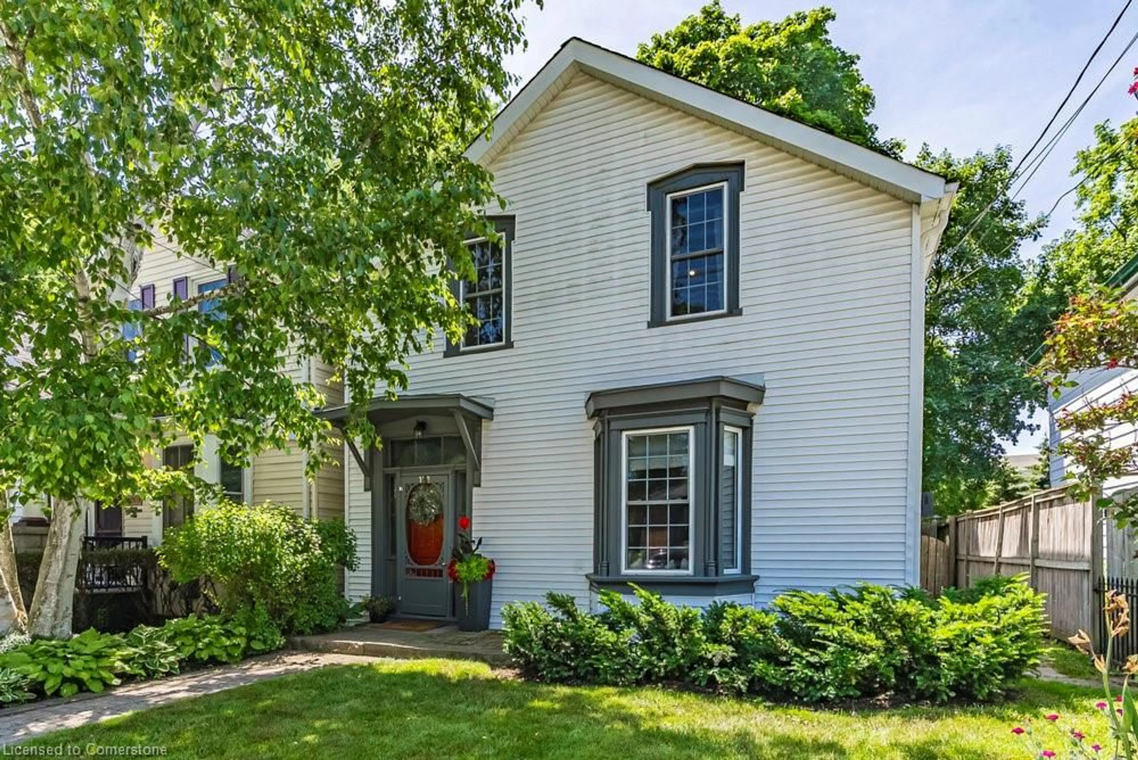 Home with brick exterior material, street for 132 Park St, Dundas Ontario L9H 1X7