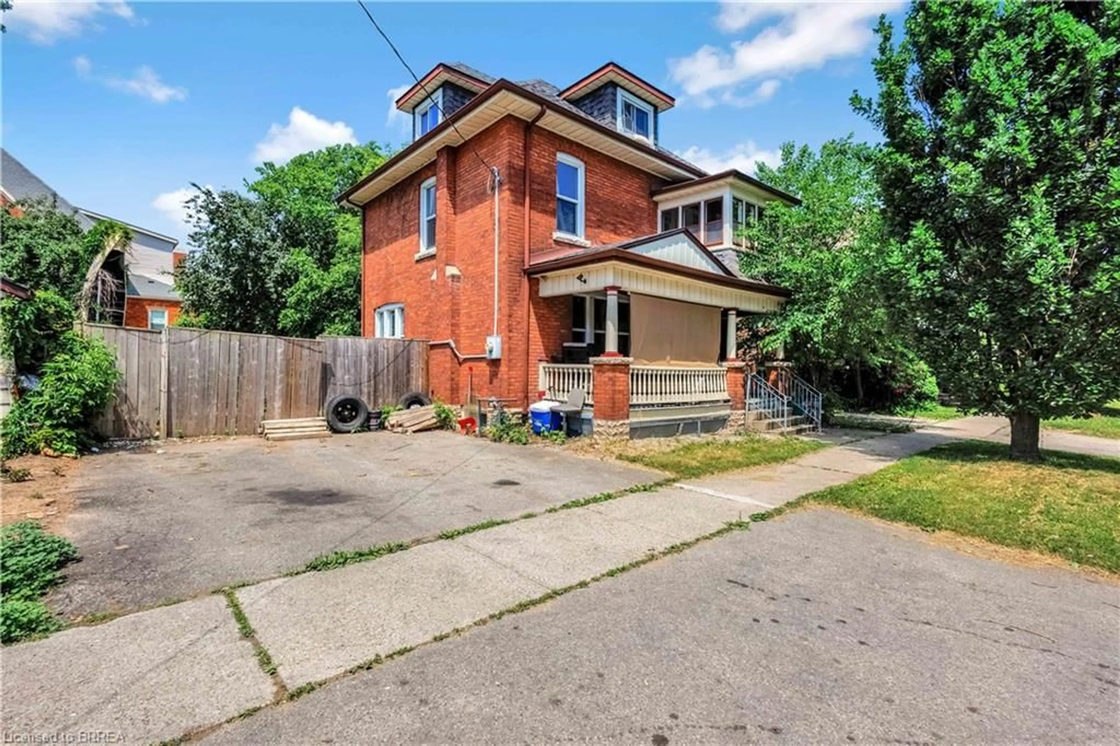Home with brick exterior material, street for 94 Peel St, Brantford Ontario N3S 5M4
