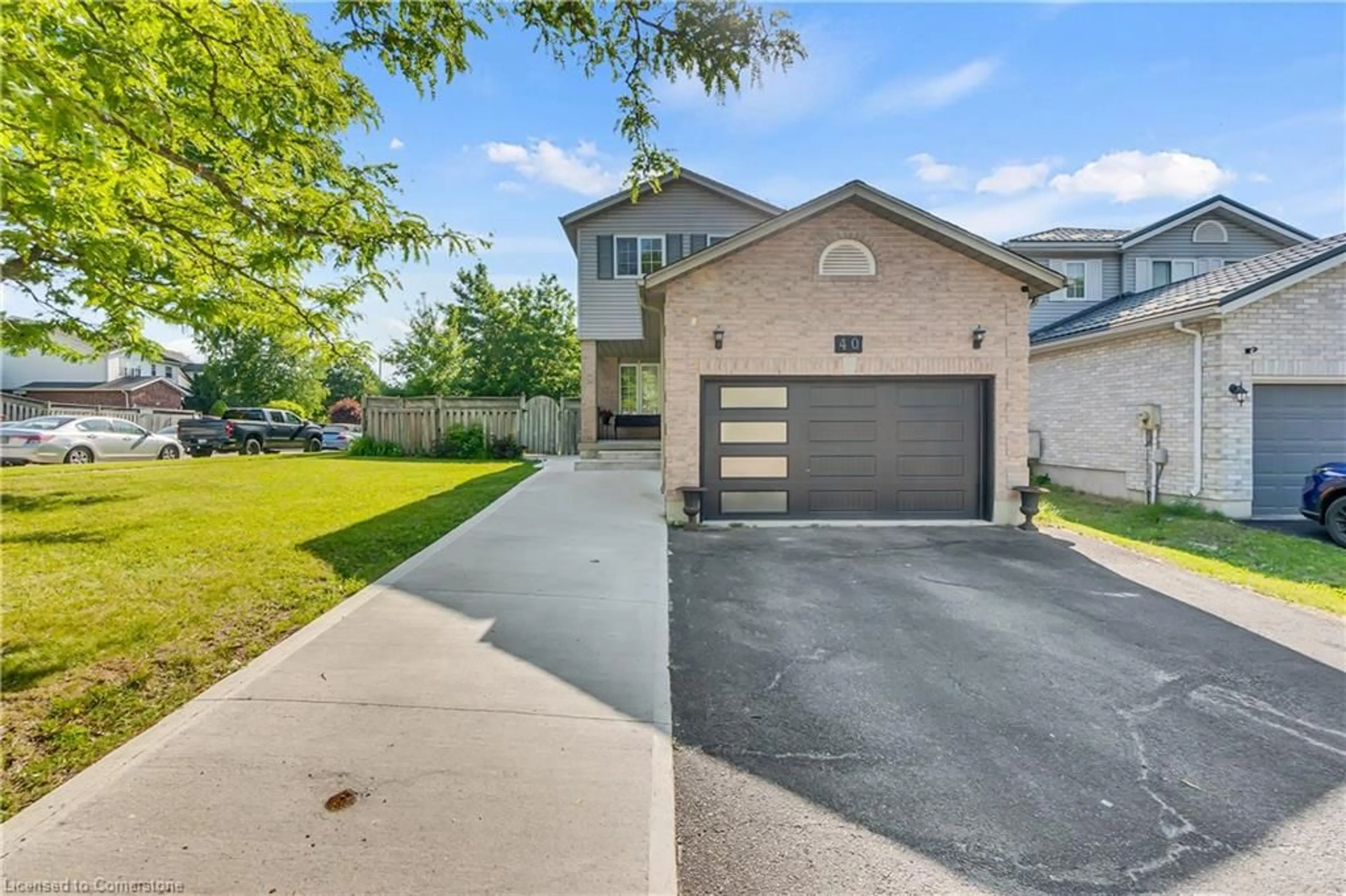 Unknown for 40 Alderson Dr, Cambridge Ontario N3C 4C5