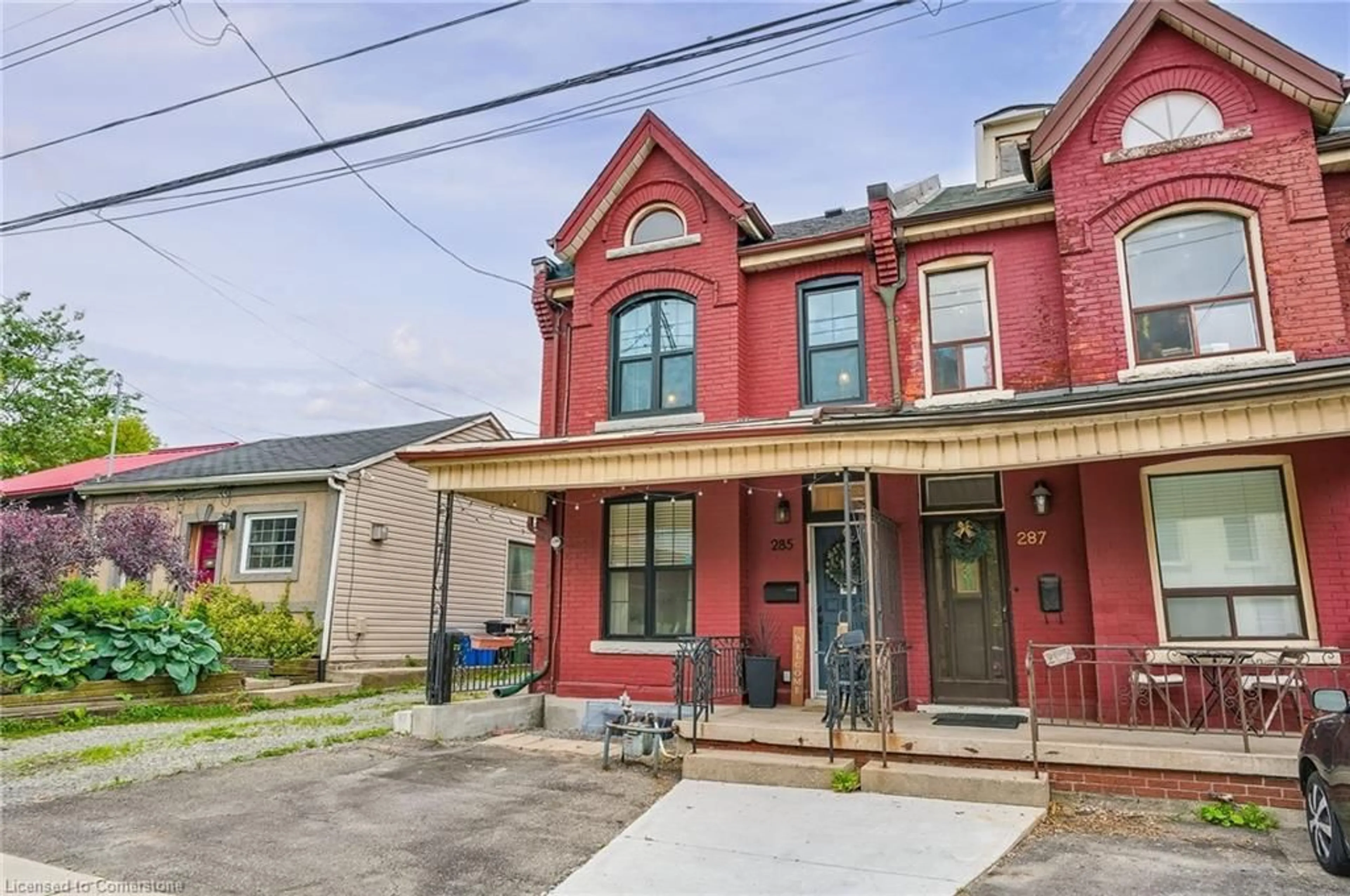 Home with brick exterior material, street for 285 Bay St, Hamilton Ontario L8L 1M2