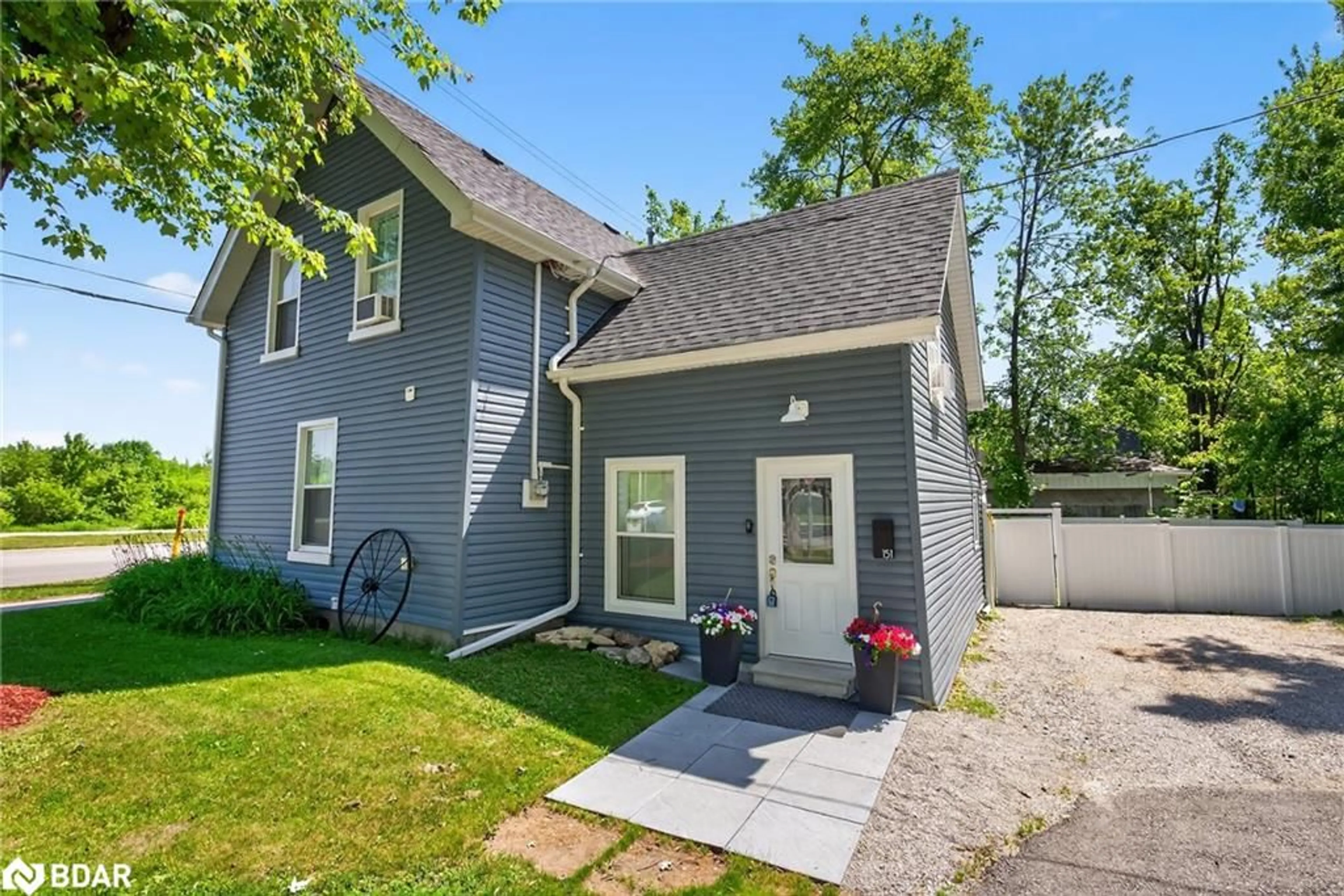Home with vinyl exterior material, street for 151 Atherley Rd, Orillia Ontario L3V 1N5