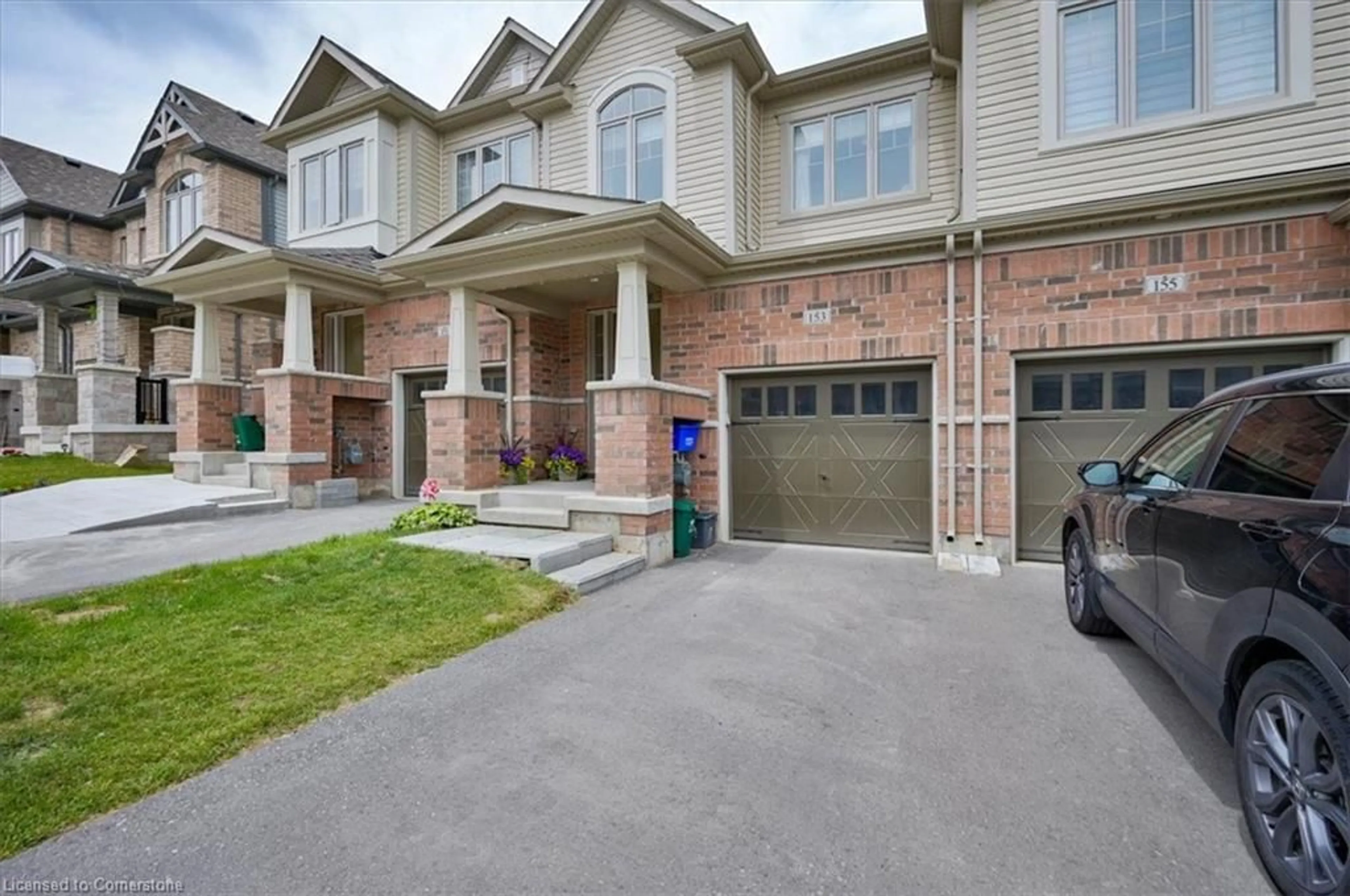 Home with brick exterior material, street for 153 Broadacre Dr Dr, Kitchener Ontario N2R 0S5