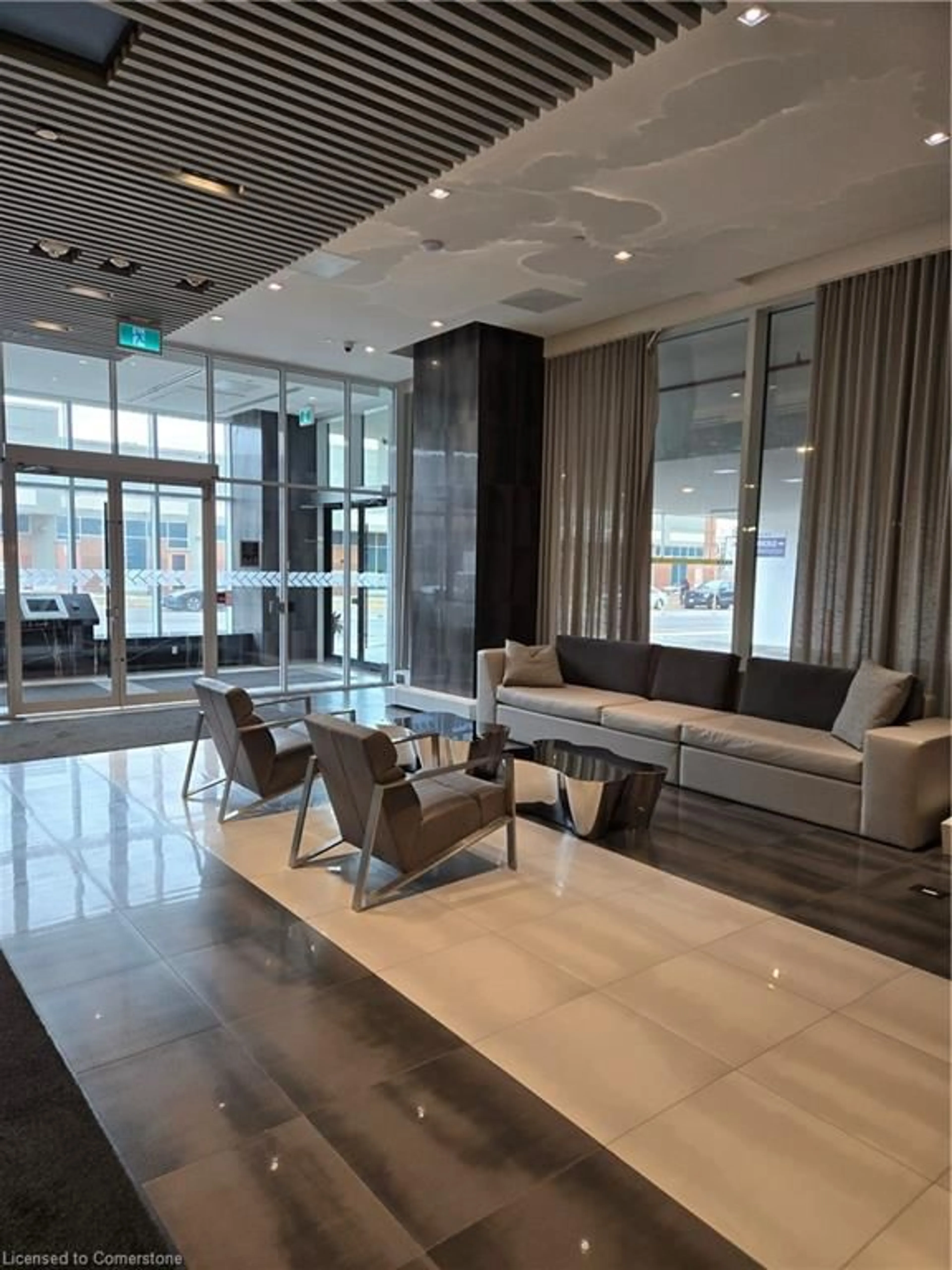 Lobby for 2481 Taunton Rd #802, Oakville Ontario L6H 3R7