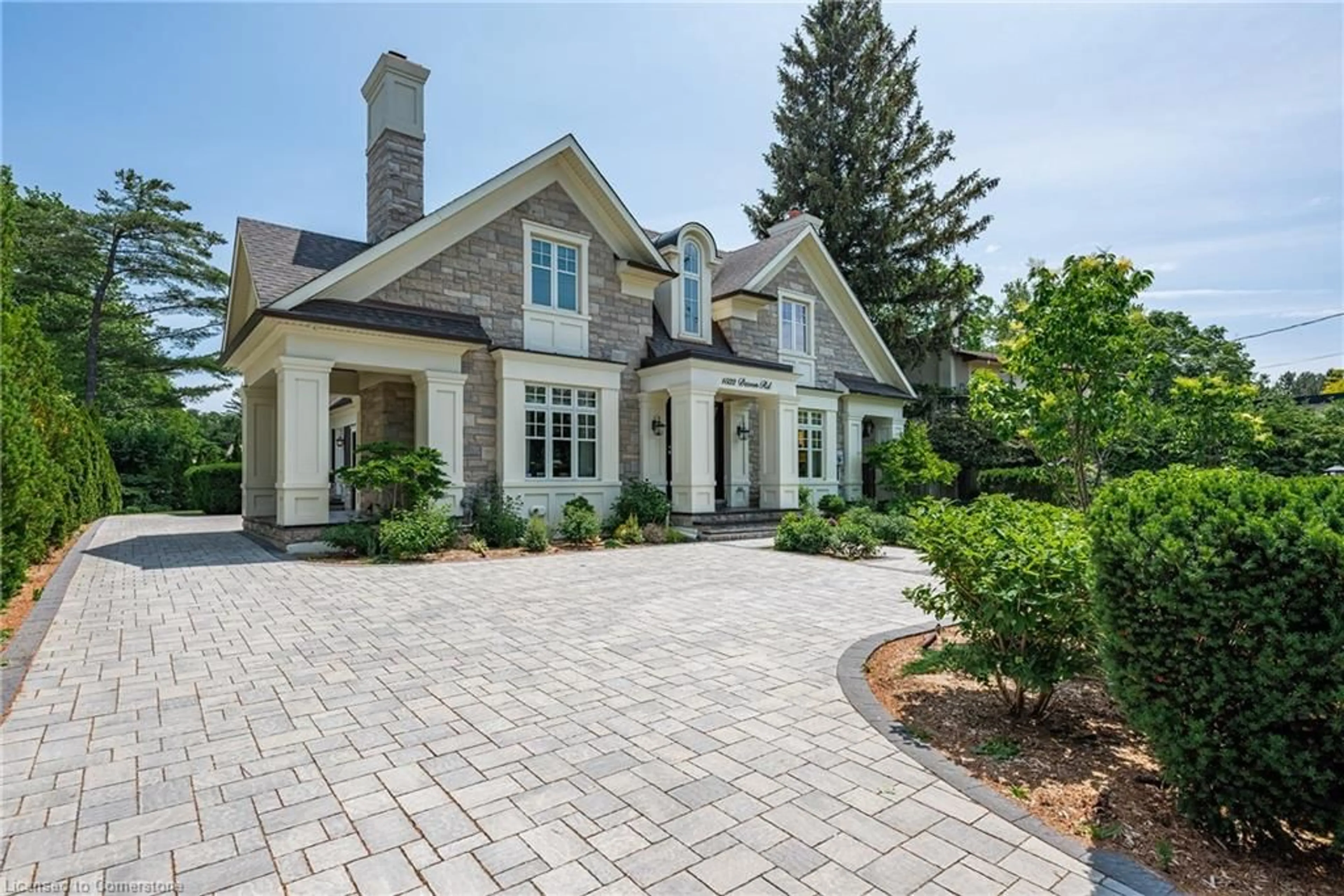 Home with brick exterior material, street for 1522 Devon Rd, Oakville Ontario L6J 2M5