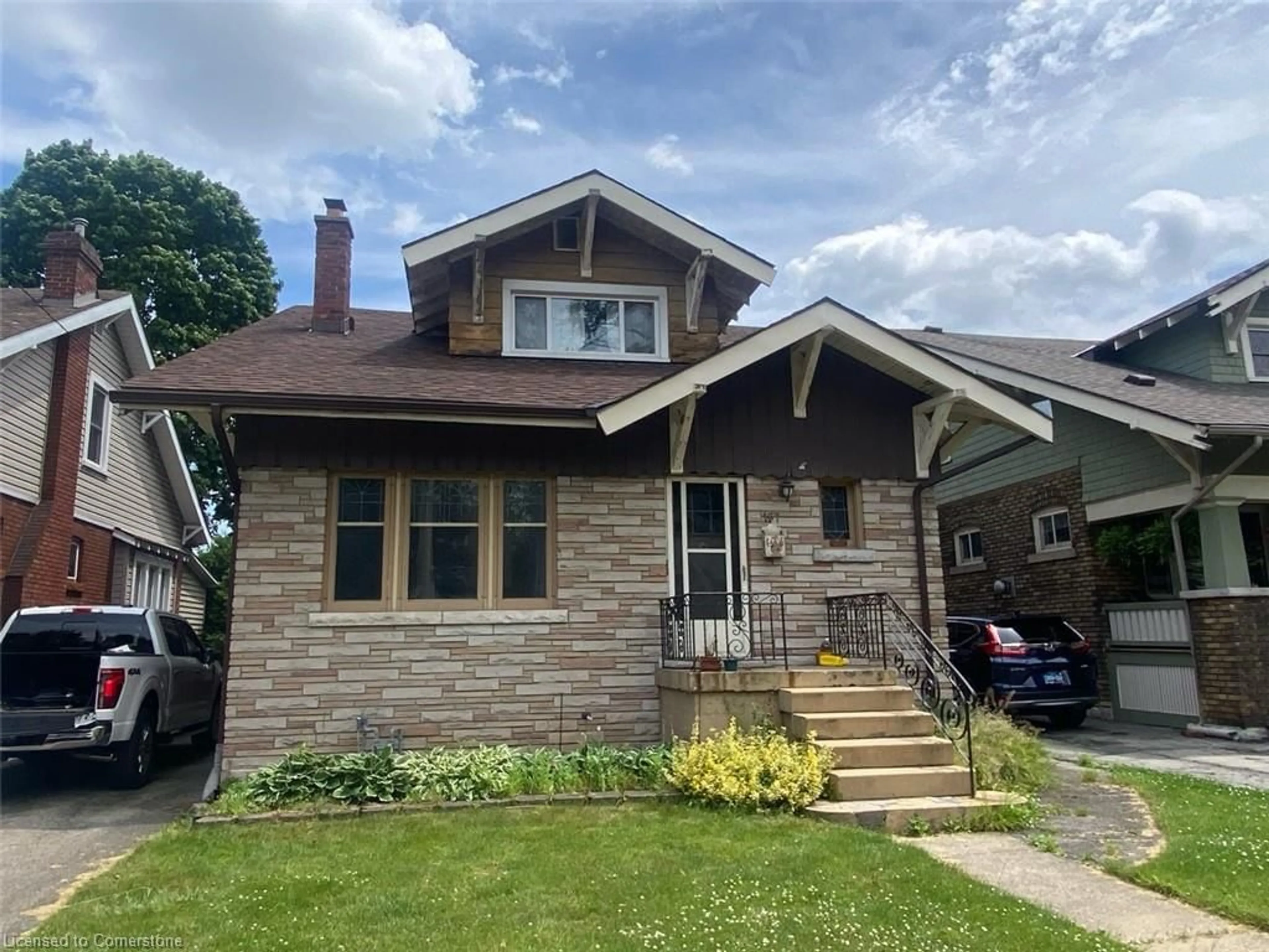 Home with brick exterior material, street for 167 Balmoral Ave, Hamilton Ontario L8M 3K2