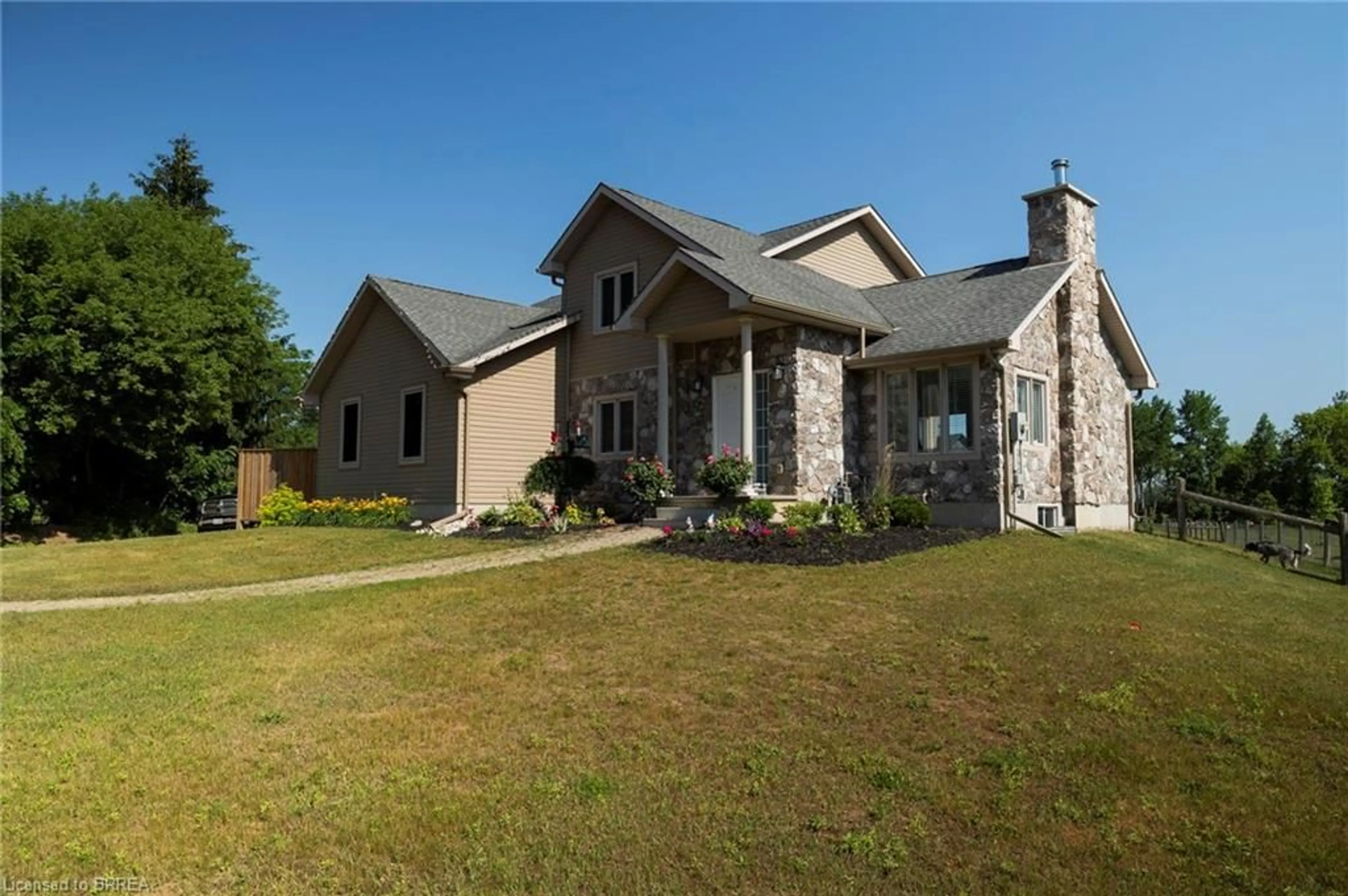 Home with brick exterior material, building for 238 Burford Delhi Townline Rd, Scotland Ontario N0E 1R0