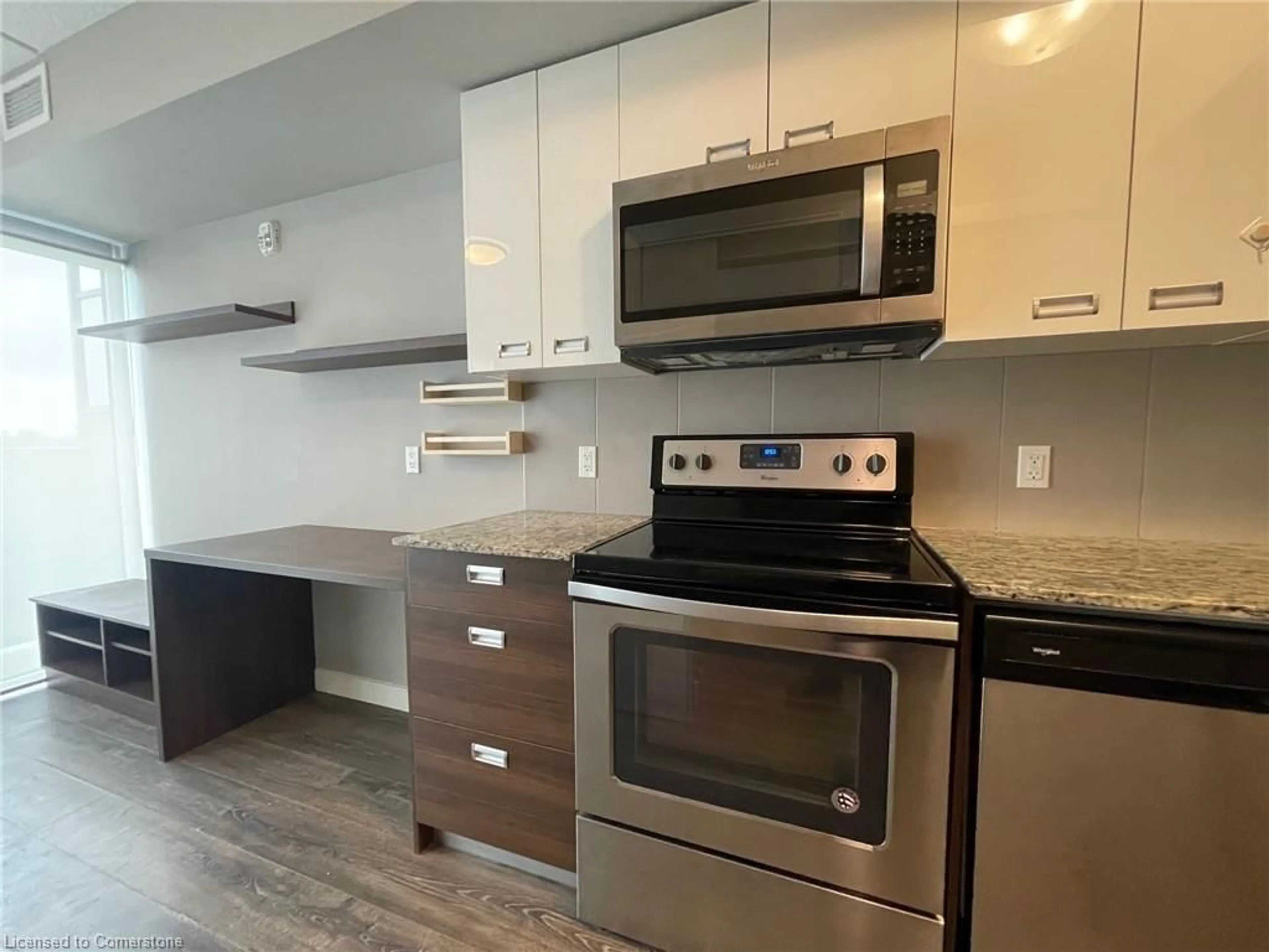 Standard kitchen, wood/laminate floor for 308 Hickory St #531, Waterloo Ontario N2L 3W6