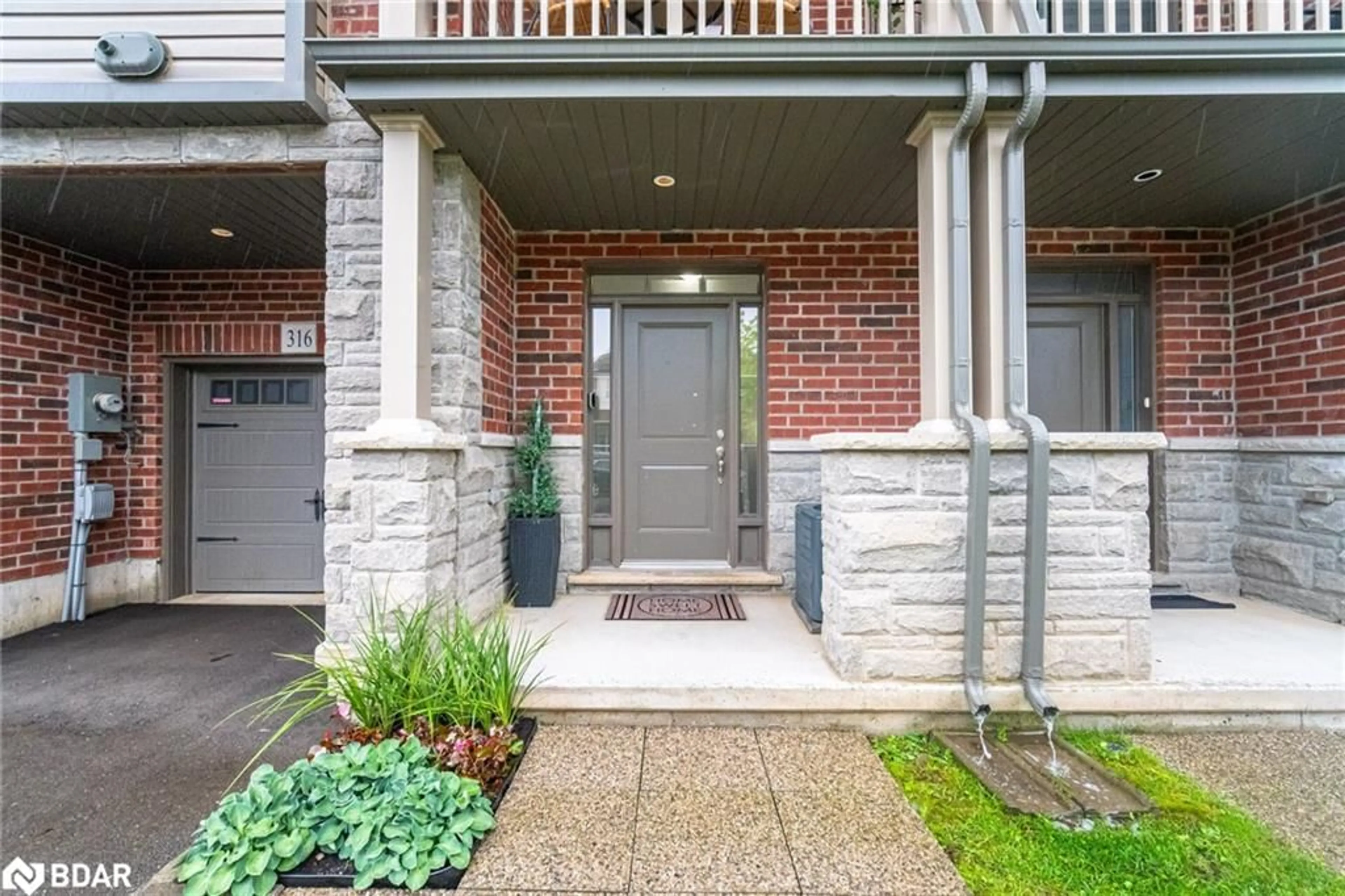 Home with brick exterior material, street for 316 Humphrey St #43, Waterdown Ontario L8B 1W5