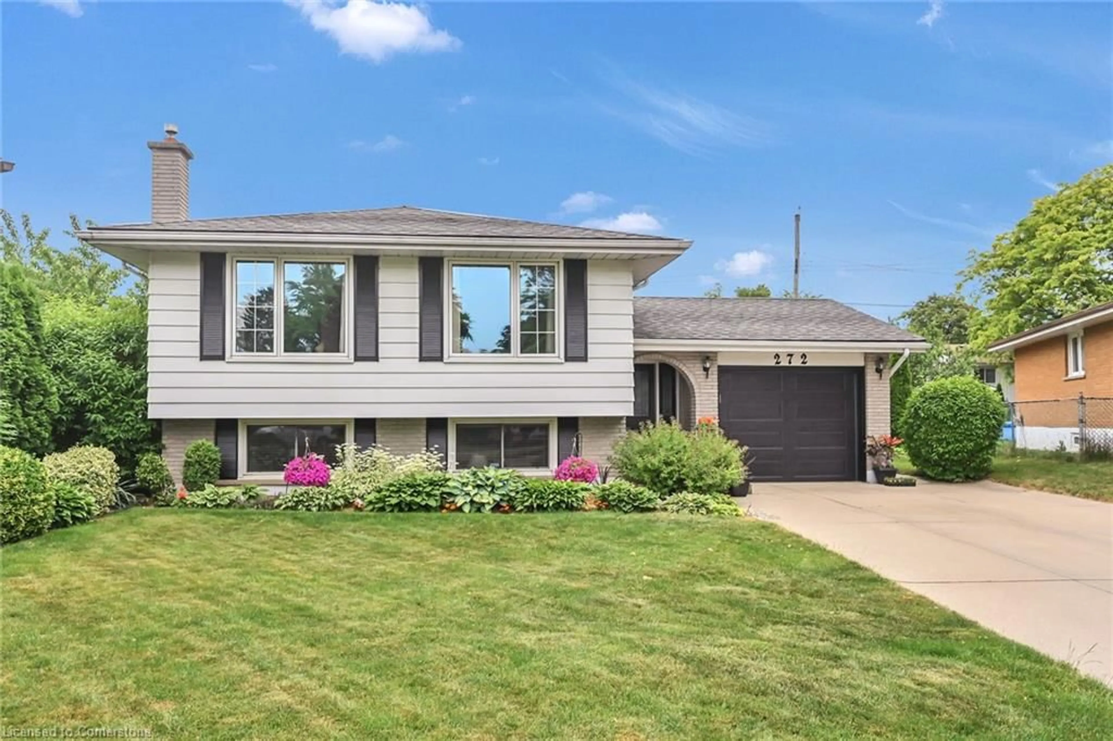 Home with brick exterior material, street for 272 St Andrews Dr, Hamilton Ontario L8K 5K4
