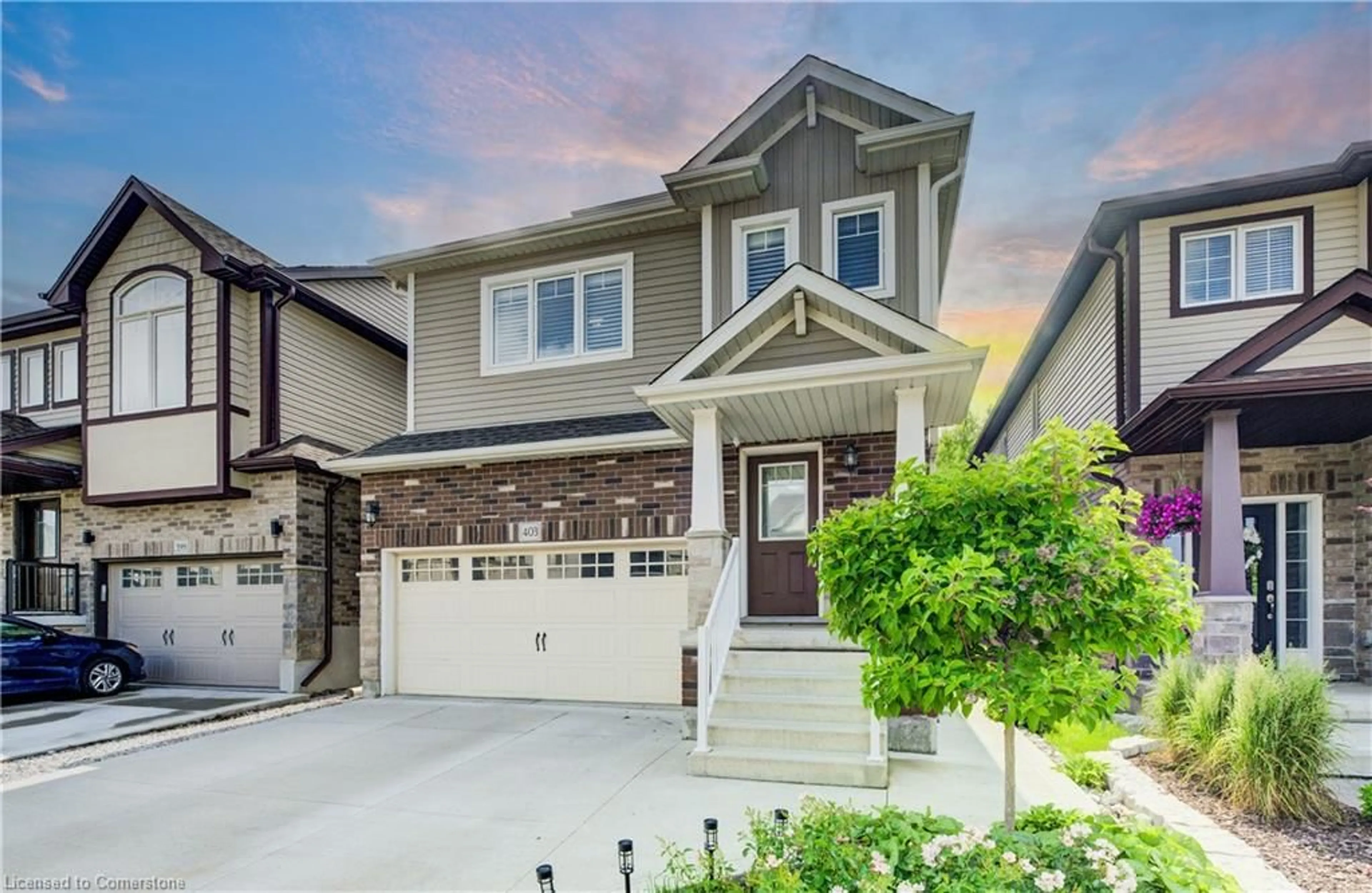 Home with vinyl exterior material, street for 403 Moorlands Cres, Kitchener Ontario N2P 0C9