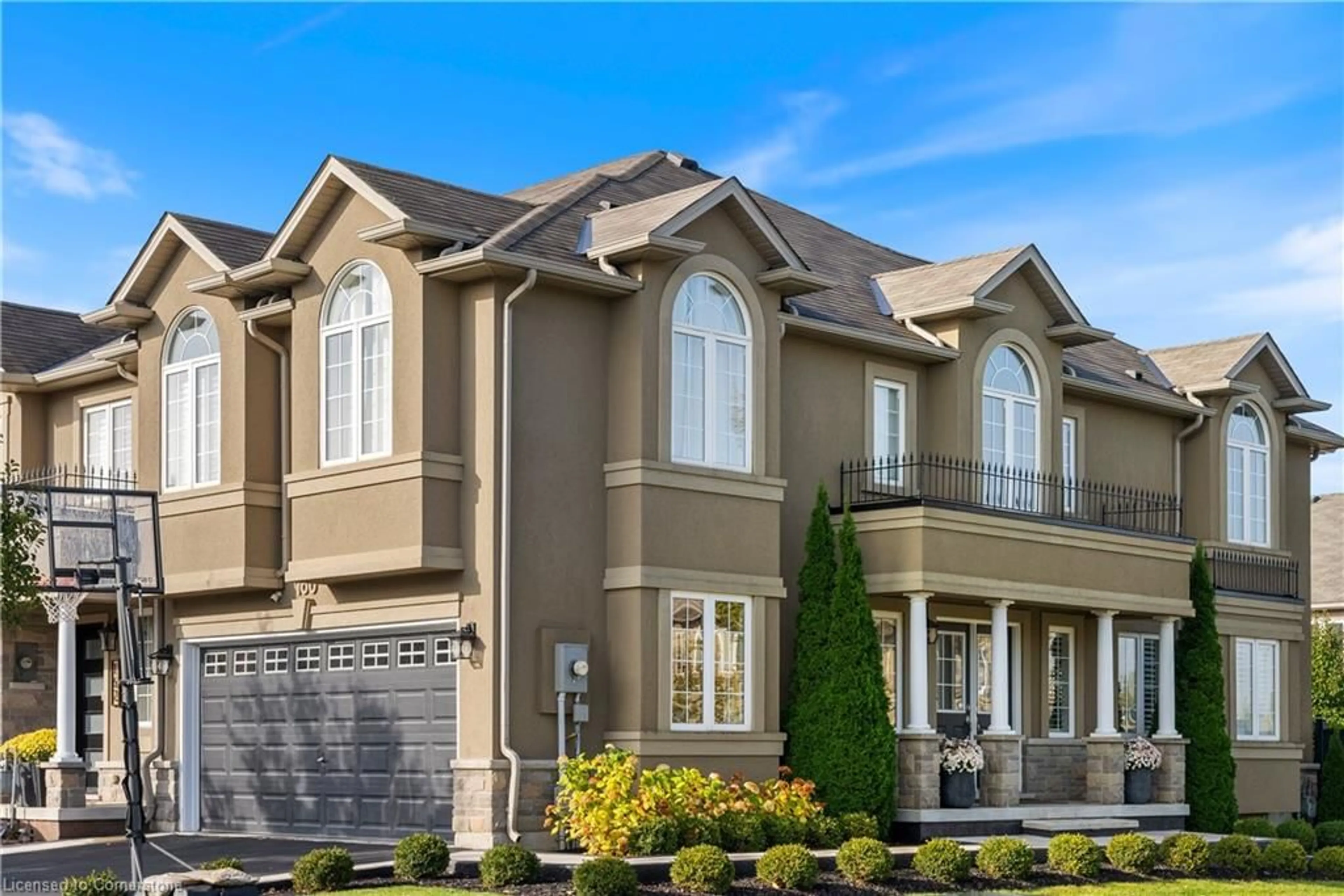 Home with vinyl exterior material, street for 160 Penny Lane, Hamilton Ontario L8J 0E2